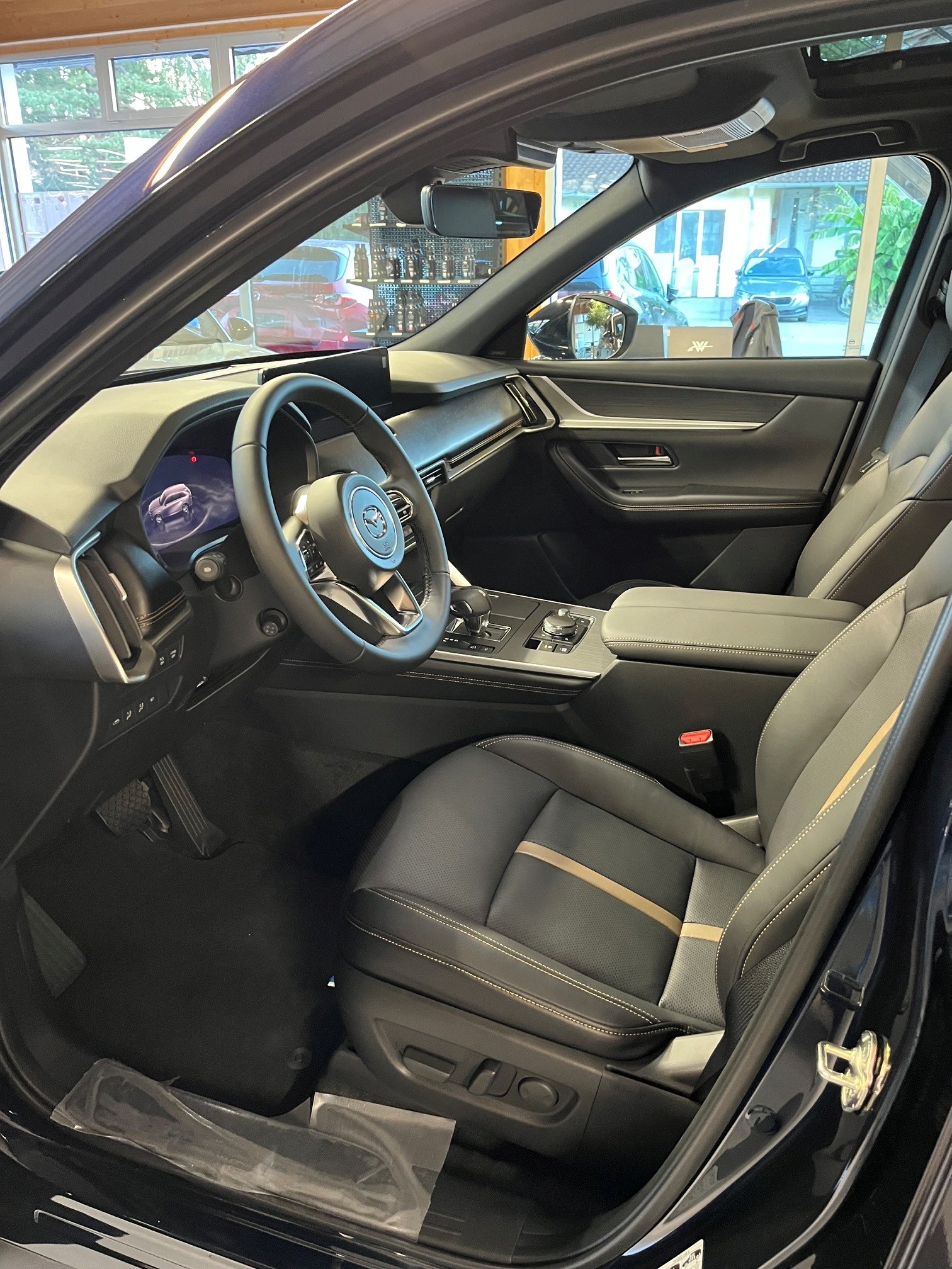 MAZDA CX-80 e-Skyactiv D254 MHEV AWD Homura Plus-image-5