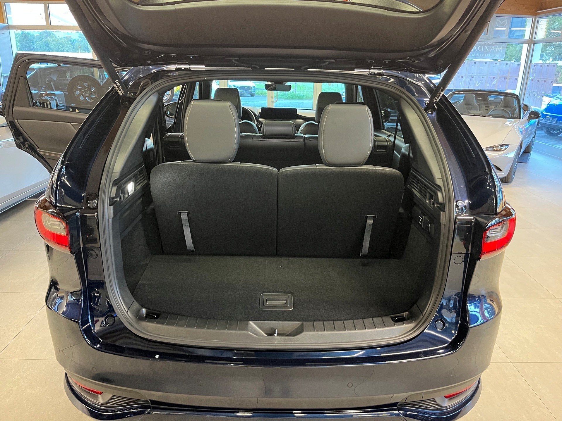 MAZDA CX-80 e-Skyactiv D254 MHEV AWD Homura Plus-image-9