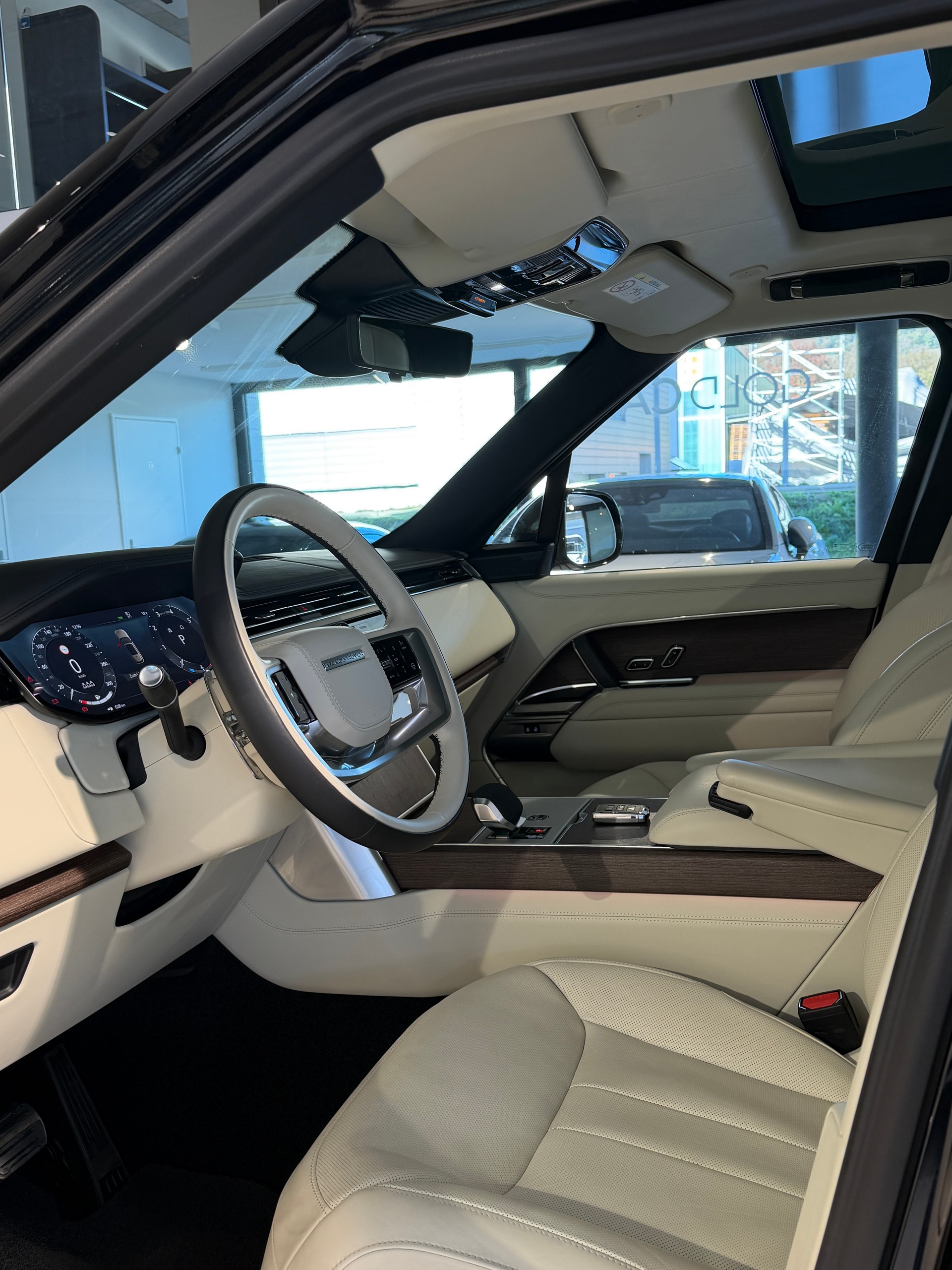 LAND ROVER Range Rover P400 I6 3.0 MHEV Autobiography Automatic-image-8