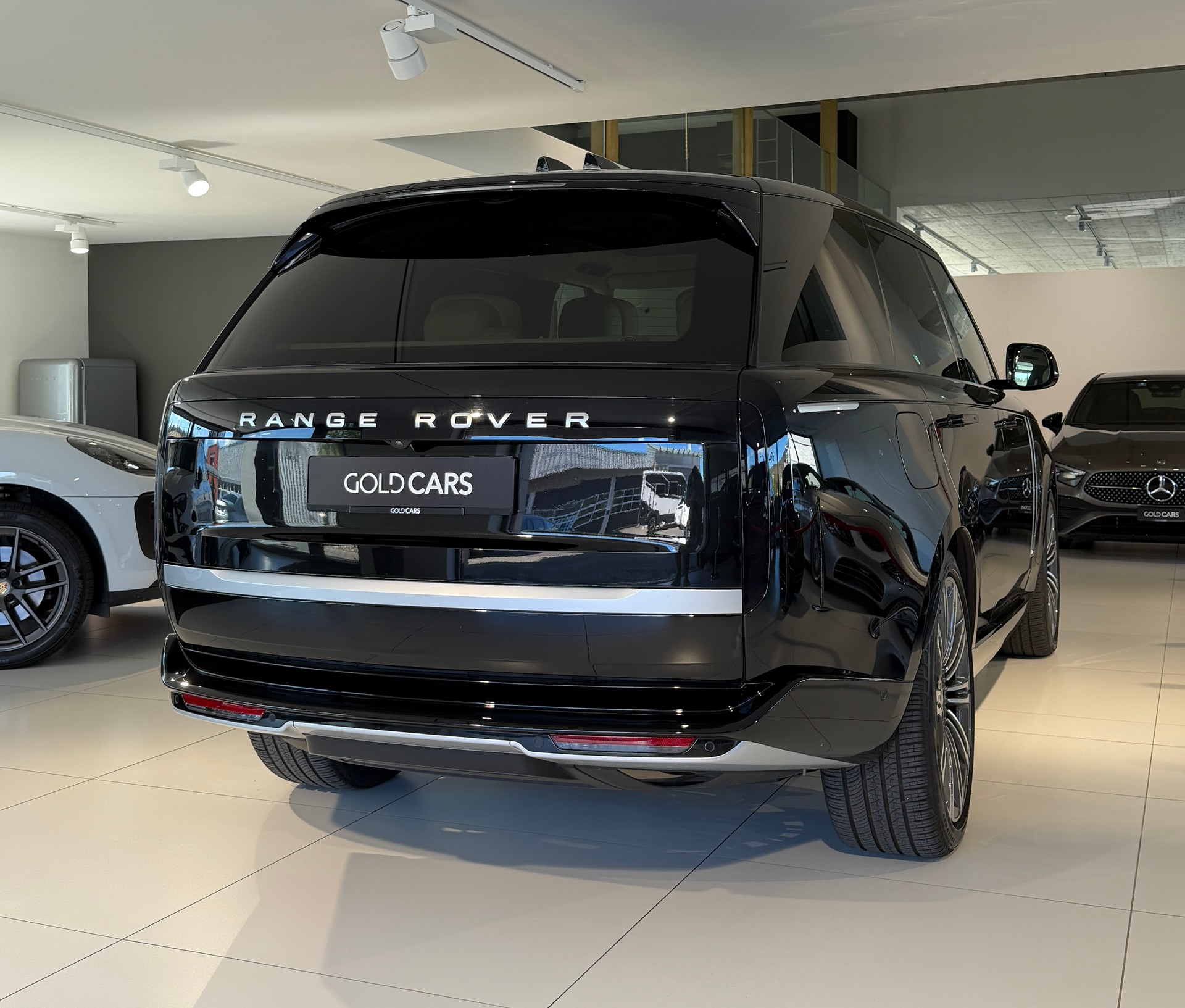 LAND ROVER Range Rover P400 I6 3.0 MHEV Autobiography Automatic-image-6