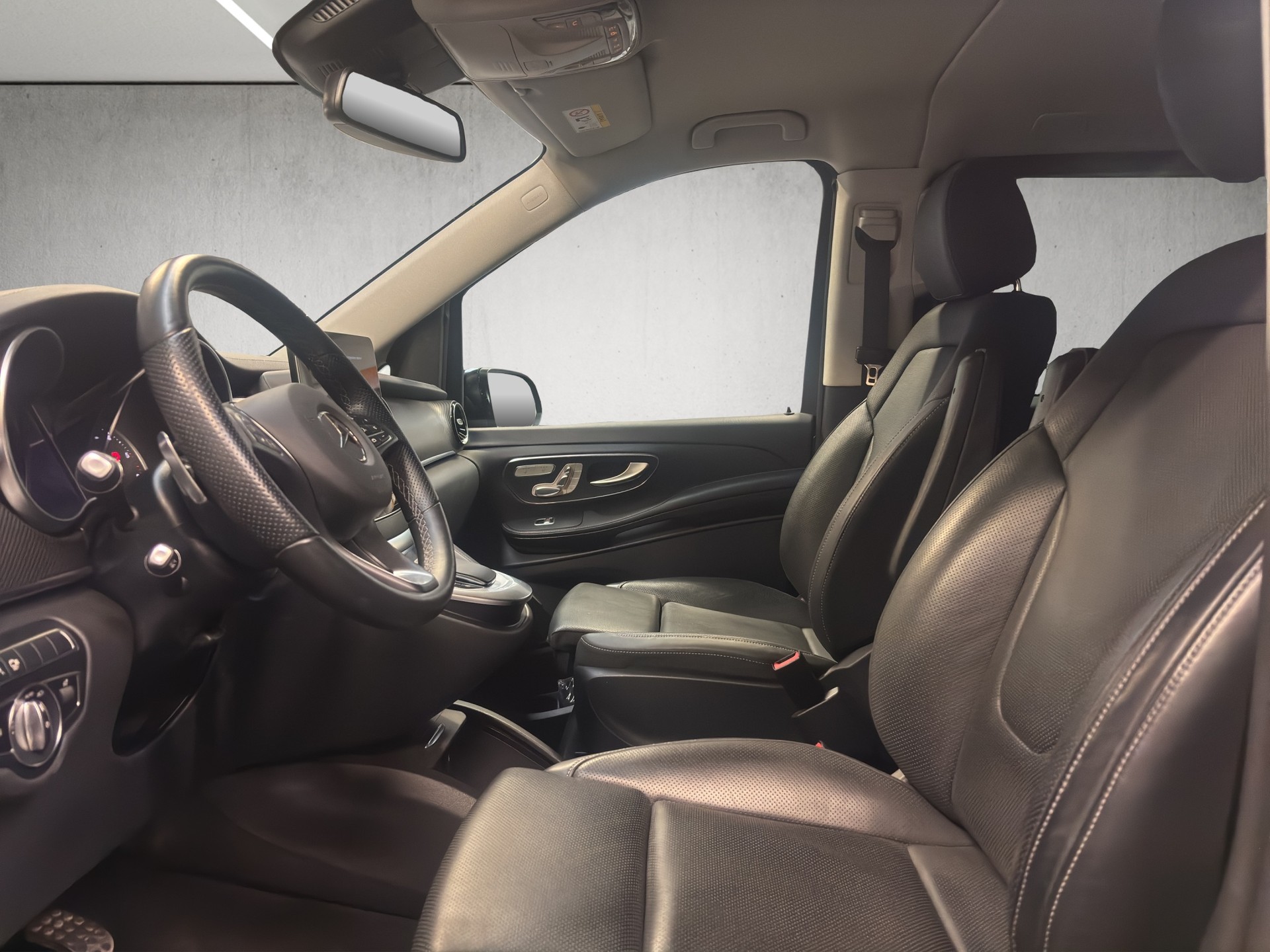 MERCEDES-BENZ V 300 d Swiss Edition kompakt 4Matic 9G-Tronic-image-5