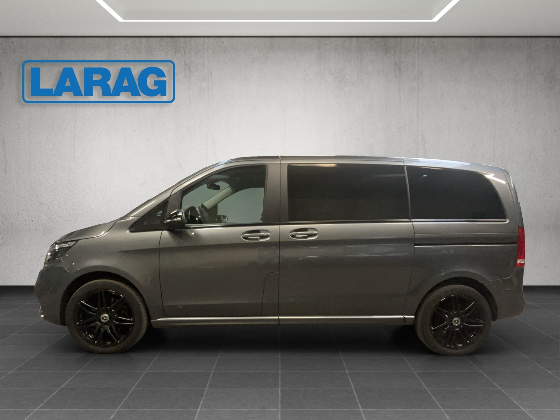 MERCEDES-BENZ V 300 d Swiss Edition kompakt 4Matic 9G-Tronic-image-2