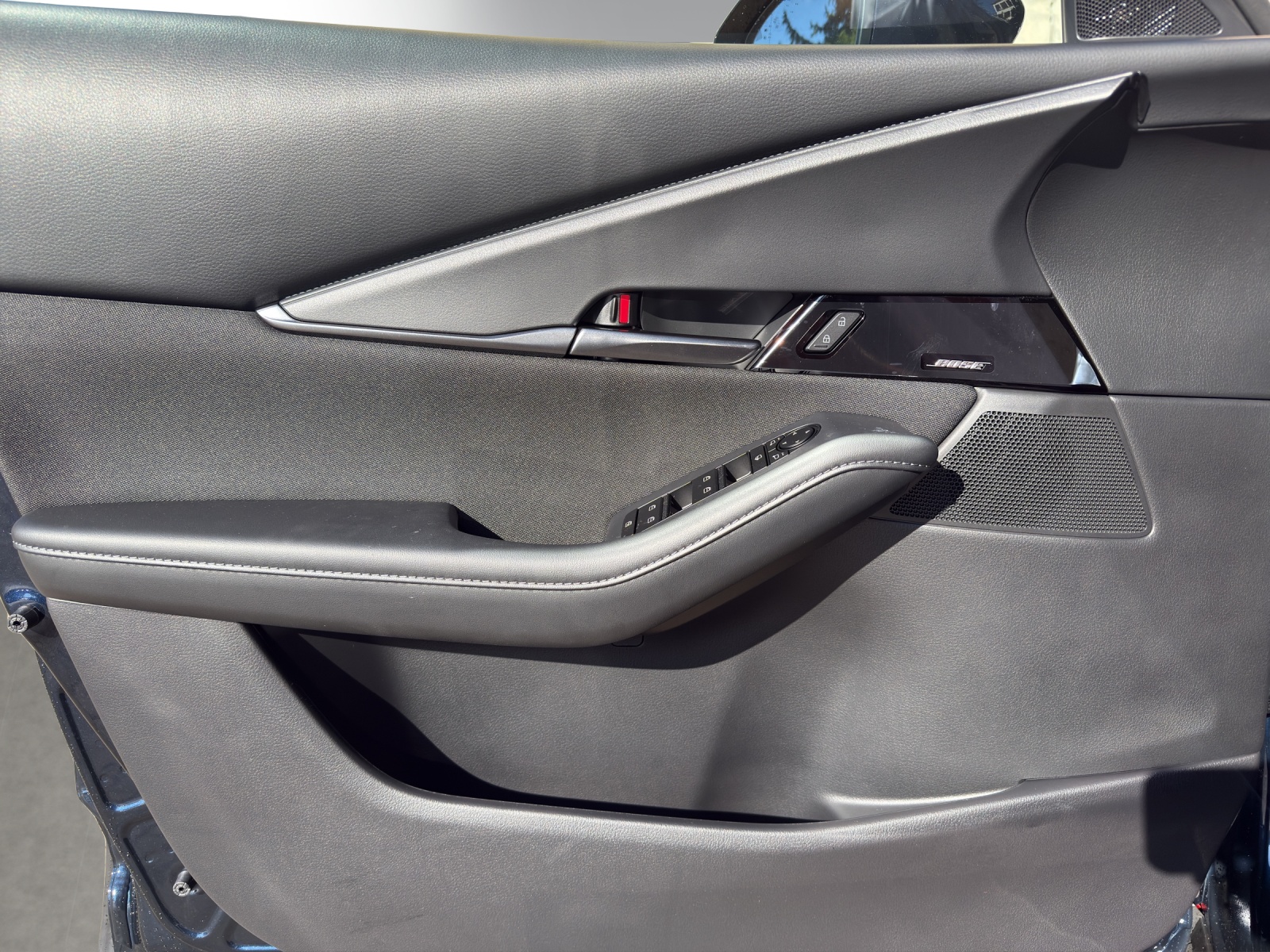 MAZDA CX-30 SKYACTIV-X 186 M Hybrid Exclusive Line AWD AT-image-13