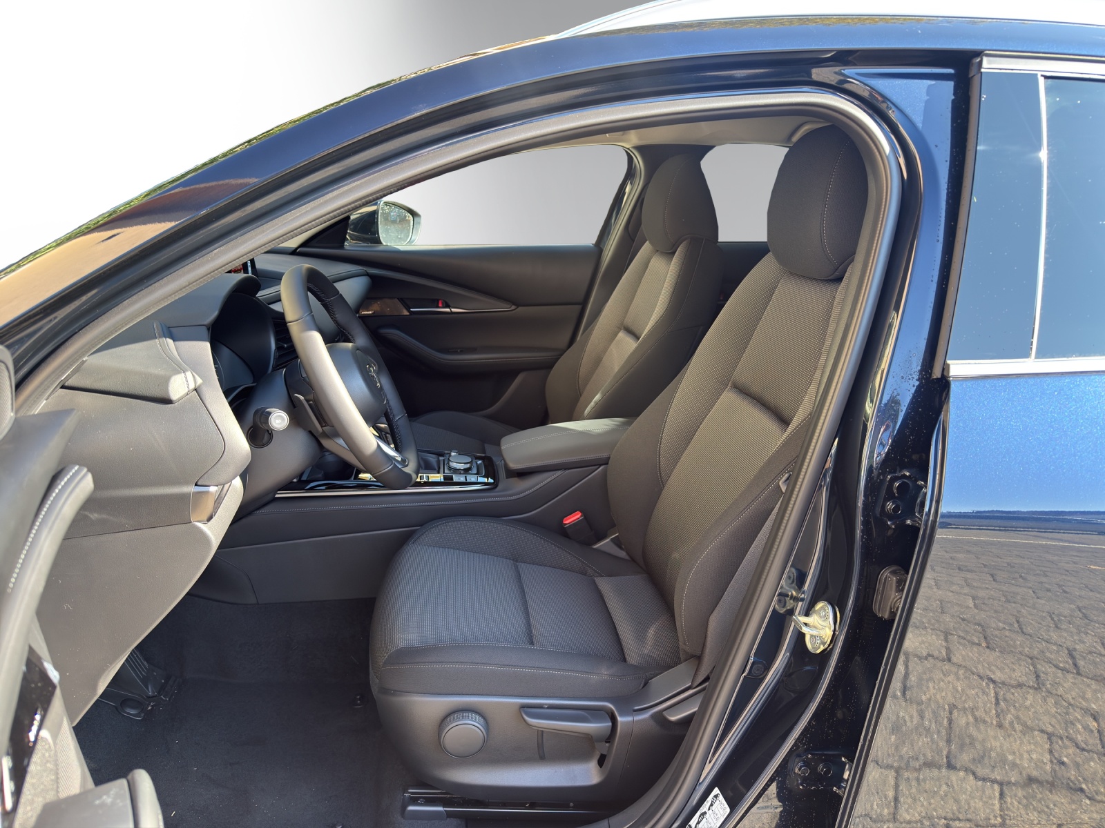 MAZDA CX-30 SKYACTIV-X 186 M Hybrid Exclusive Line AWD AT-image-6