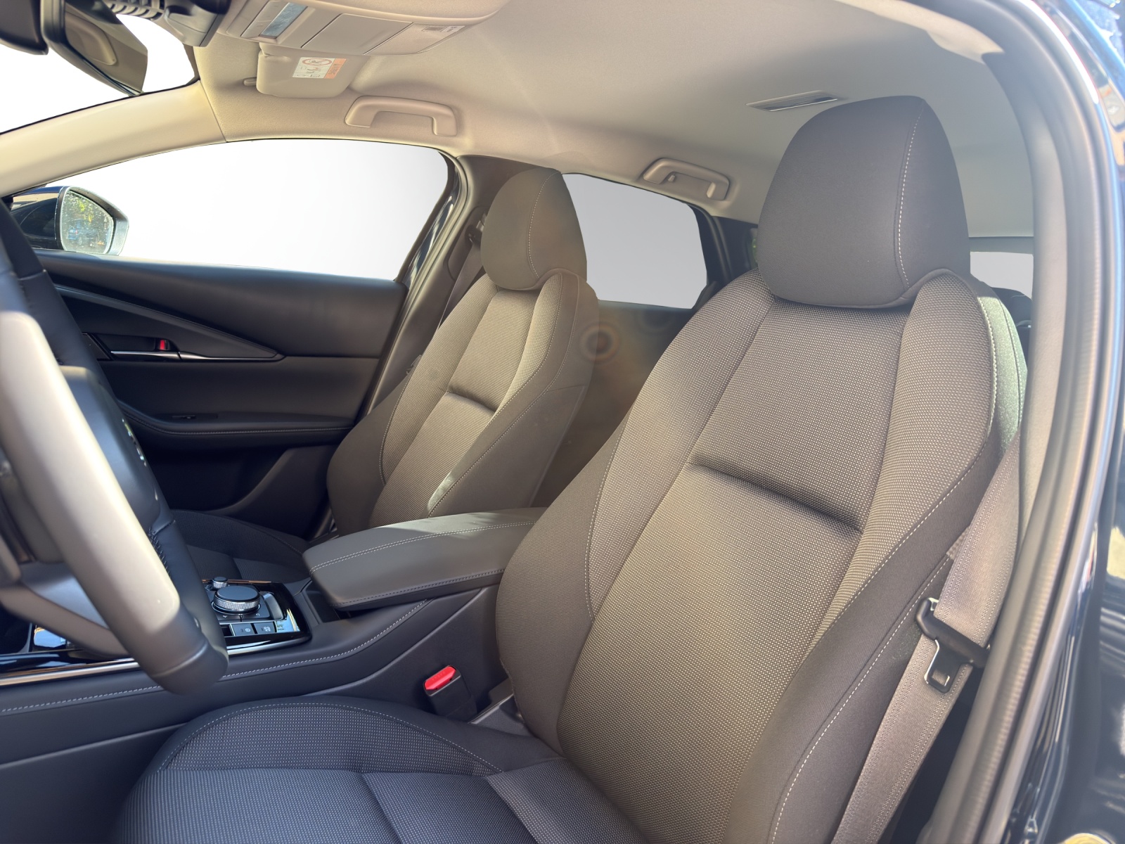 MAZDA CX-30 SKYACTIV-X 186 M Hybrid Exclusive Line AWD AT-image-14