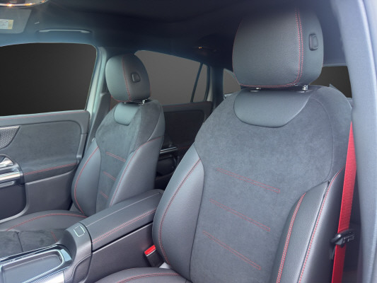 MERCEDES-BENZ GLA AMG 35 4Matic 8G-DCT-image-6