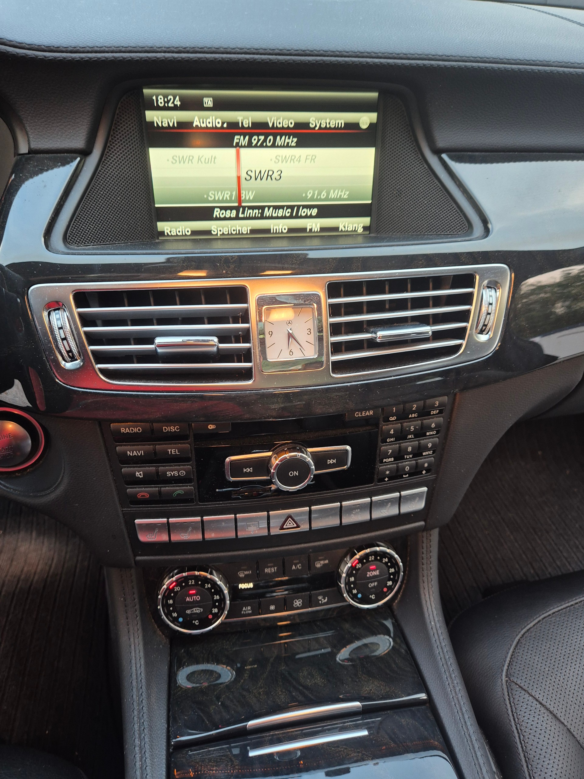 MERCEDES-BENZ CLS 350 CDI 4Matic 7G-Tronic-image-13