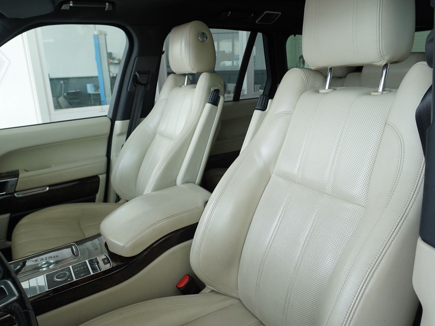LAND ROVER Range Rover 5.0 V8 SC Vogue Automatic-image-3