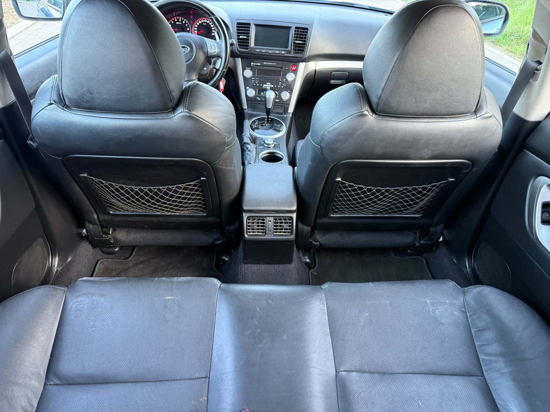 SUBARU Legacy 3.0R AWD Executive S-image-10