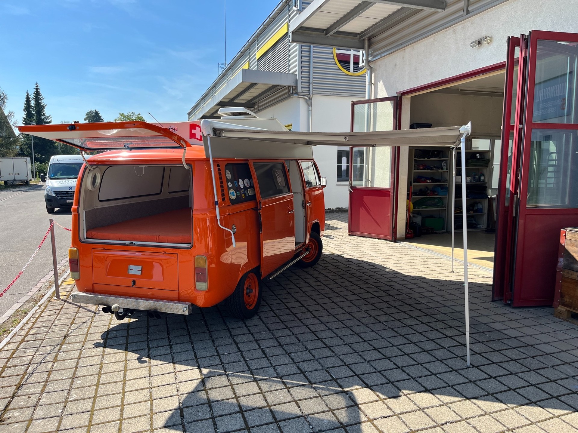 VW T2 23-showroom-element-3