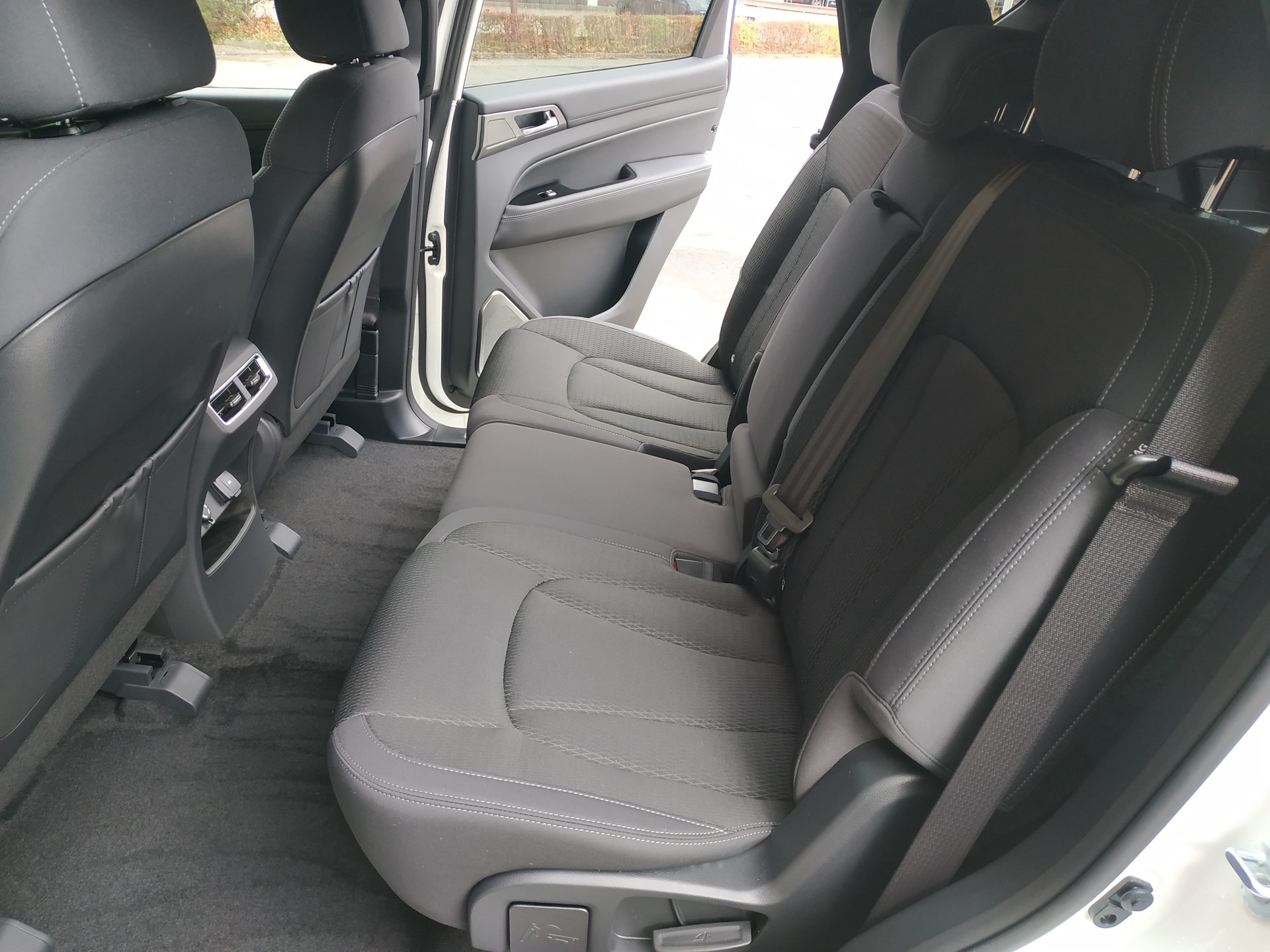 KGM-SsangYong Rexton 2.2 CRDi Platinum 4WD AT-image-18