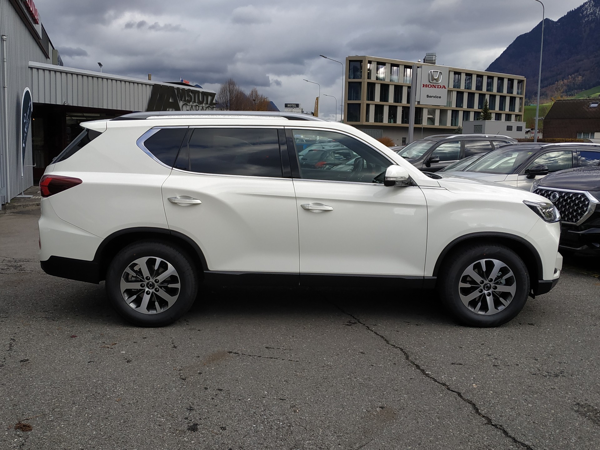 KGM-SsangYong Rexton 2.2 CRDi Platinum 4WD AT-image-4