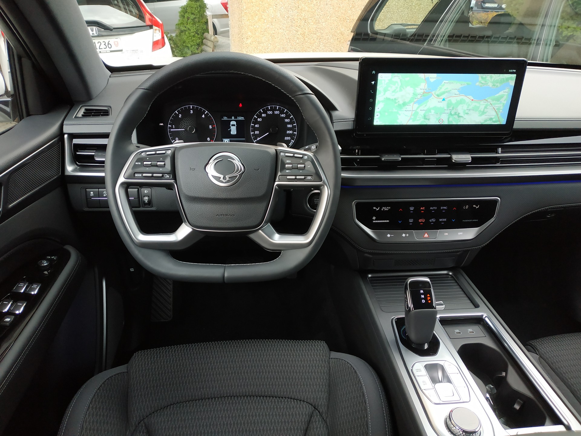 KGM-SsangYong Rexton 2.2 CRDi Platinum 4WD AT-image-10