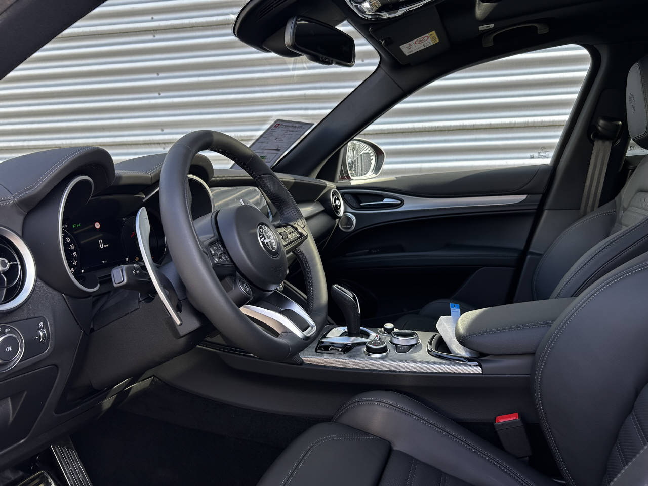ALFA ROMEO Stelvio 2.0 Q4 280 Veloce-image-8