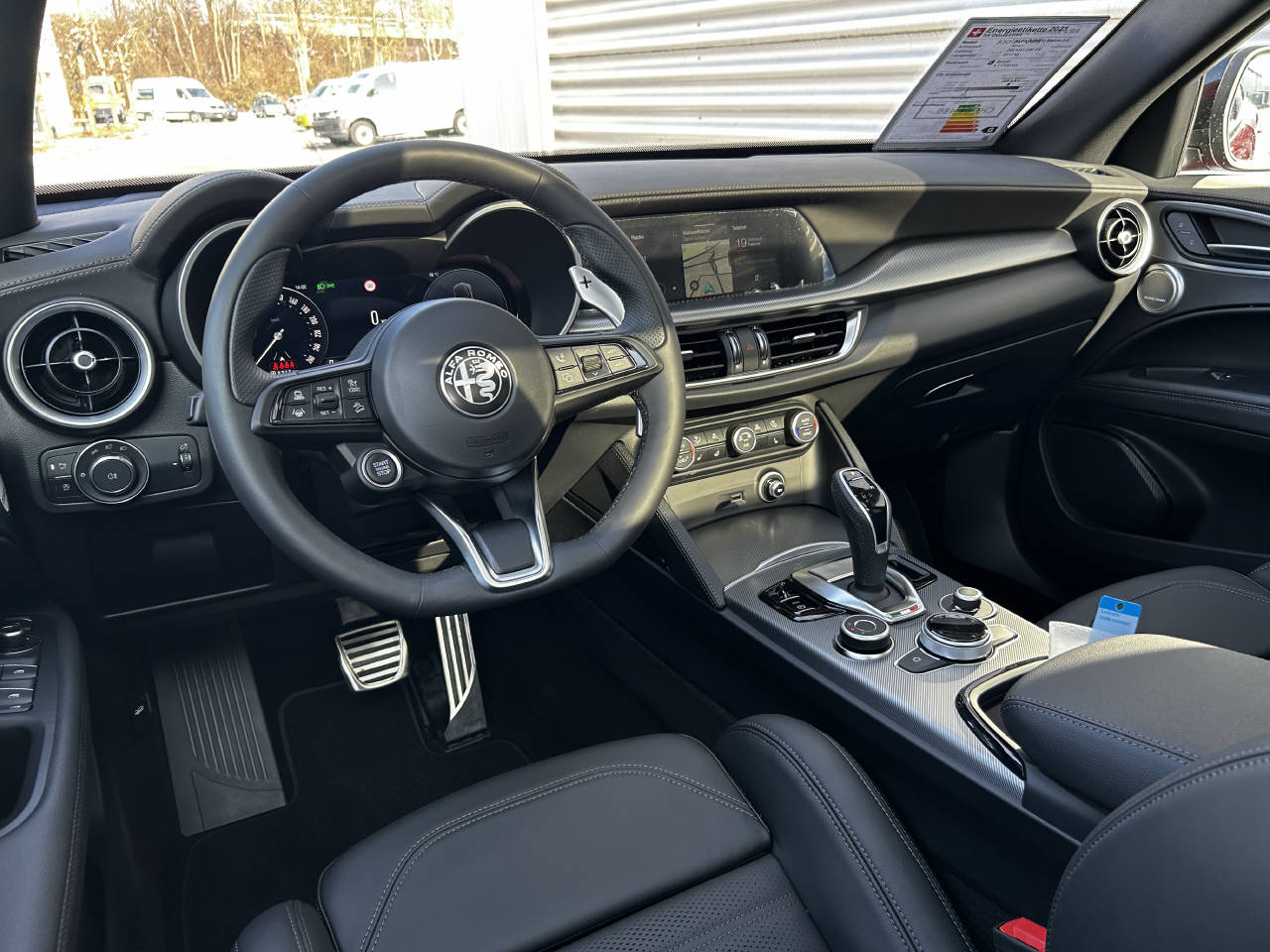 ALFA ROMEO Stelvio 2.0 Q4 280 Veloce-image-6