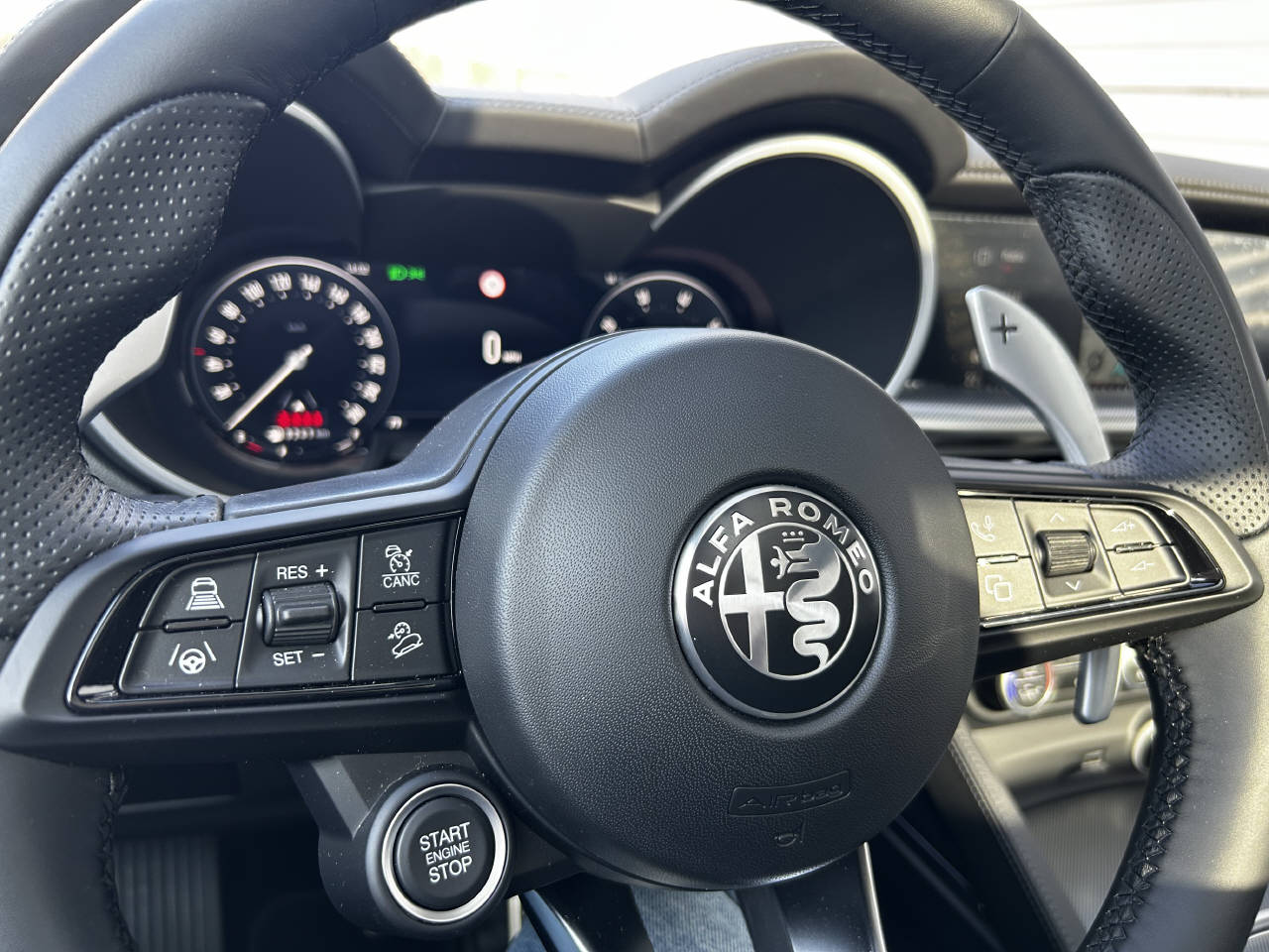 ALFA ROMEO Stelvio 2.0 Q4 280 Veloce-image-12