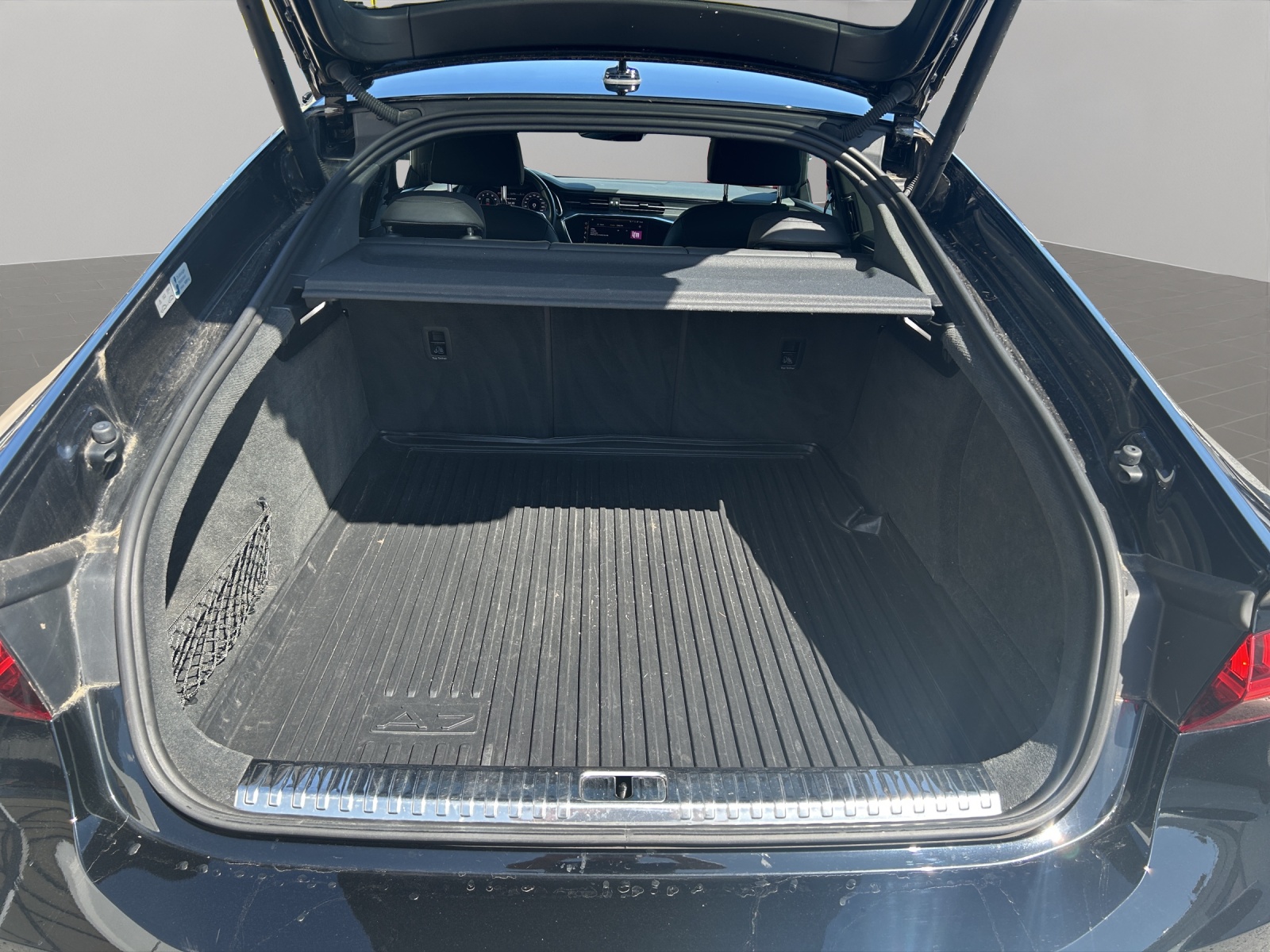 AUDI A7 Sportback 45 TFSI quattro S-tronic-image-15
