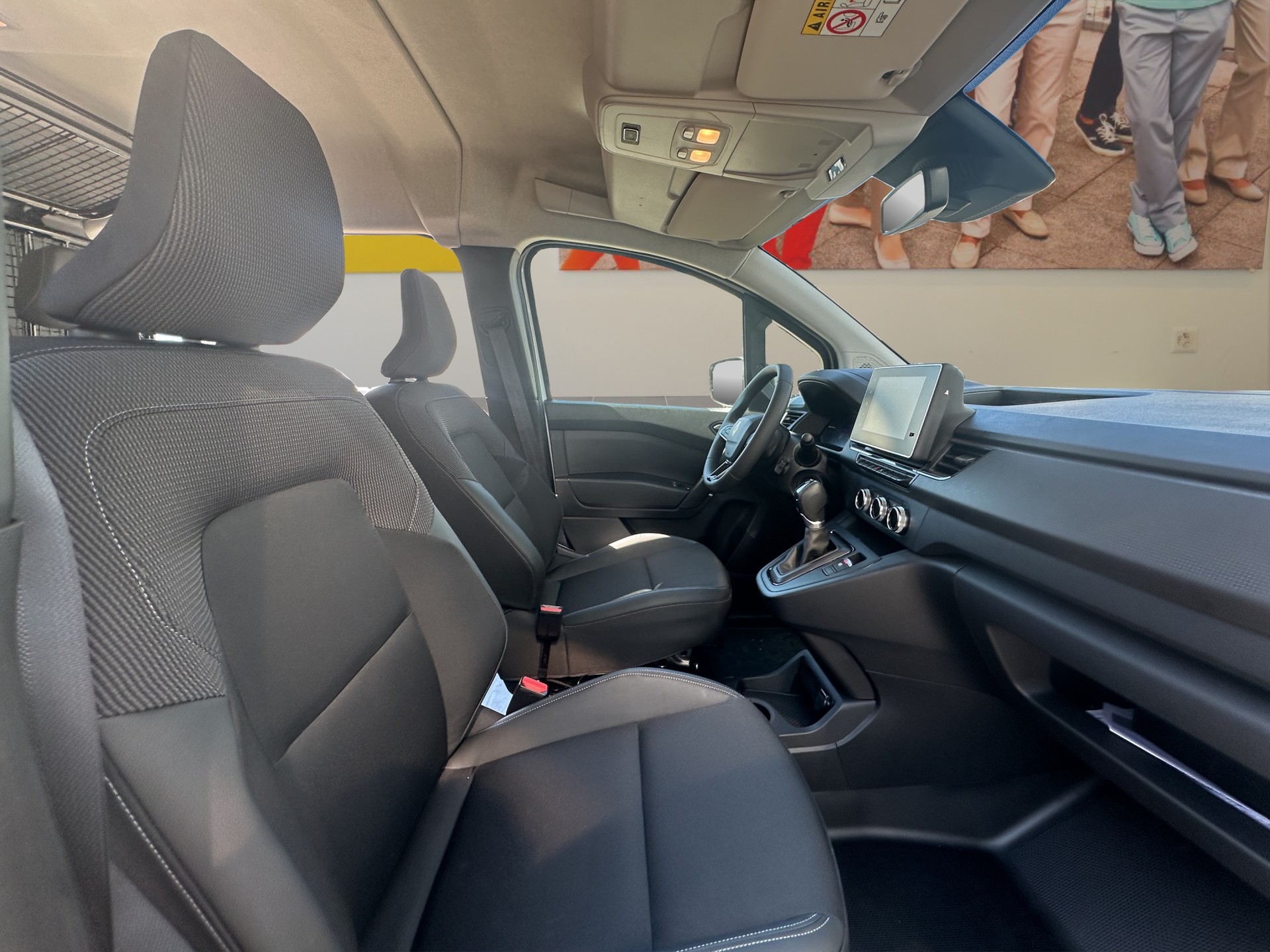 RENAULT Kangoo Van E-Tech eletric advance L2 5 places EV45 22kW-image-15