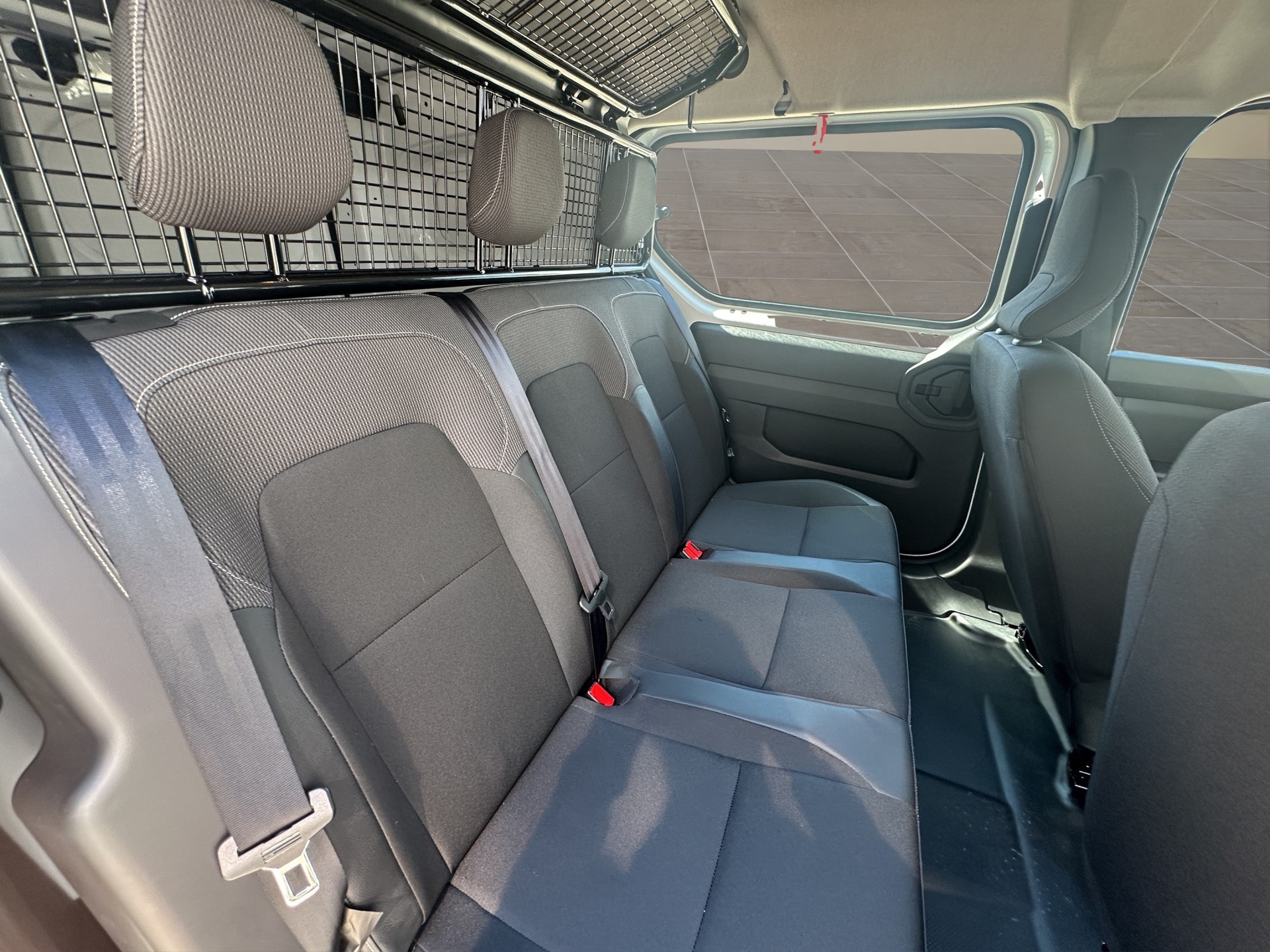 RENAULT Kangoo Van E-Tech eletric advance L2 5 places EV45 22kW-image-17