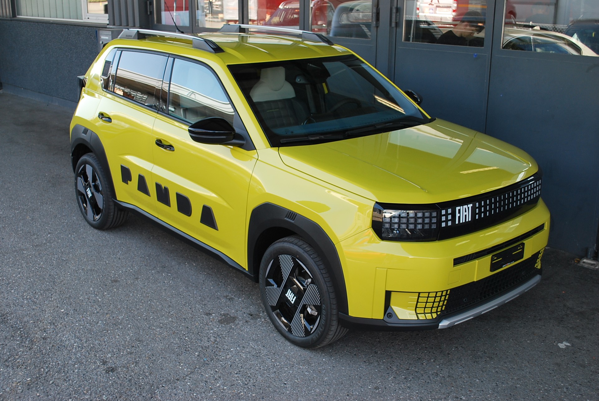 FIAT Grande Panda Elektro La Prima-image-6