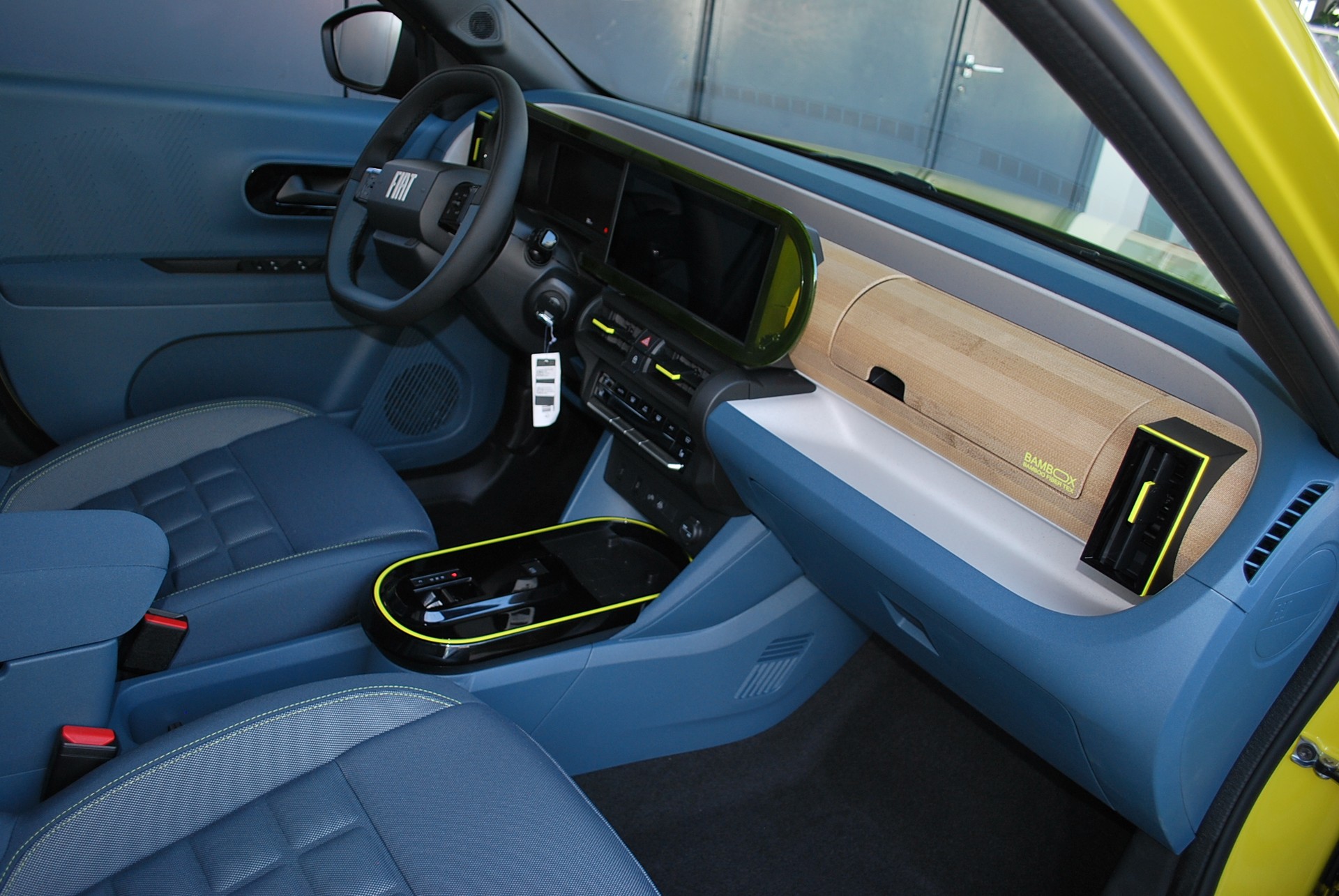 FIAT Grande Panda Elektro La Prima-image-9