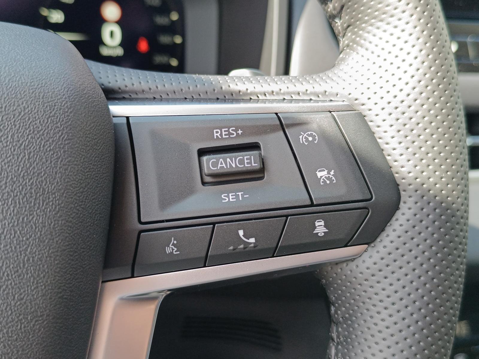 MITSUBISHI Outlander 2.4 PHEV Intense 4x4-image-18