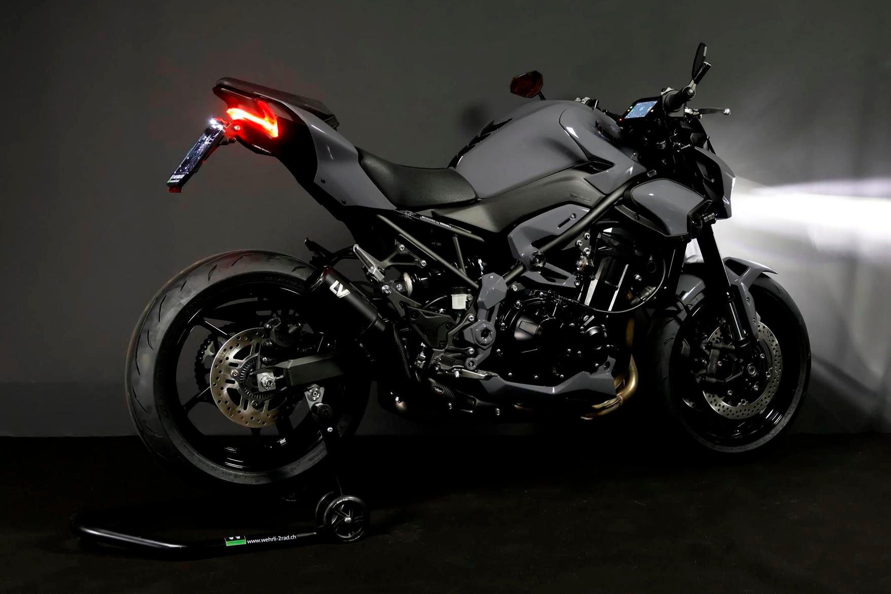 KAWASAKI Z900 (91/70/35 KW) *Darknardo* Level 3-image-11