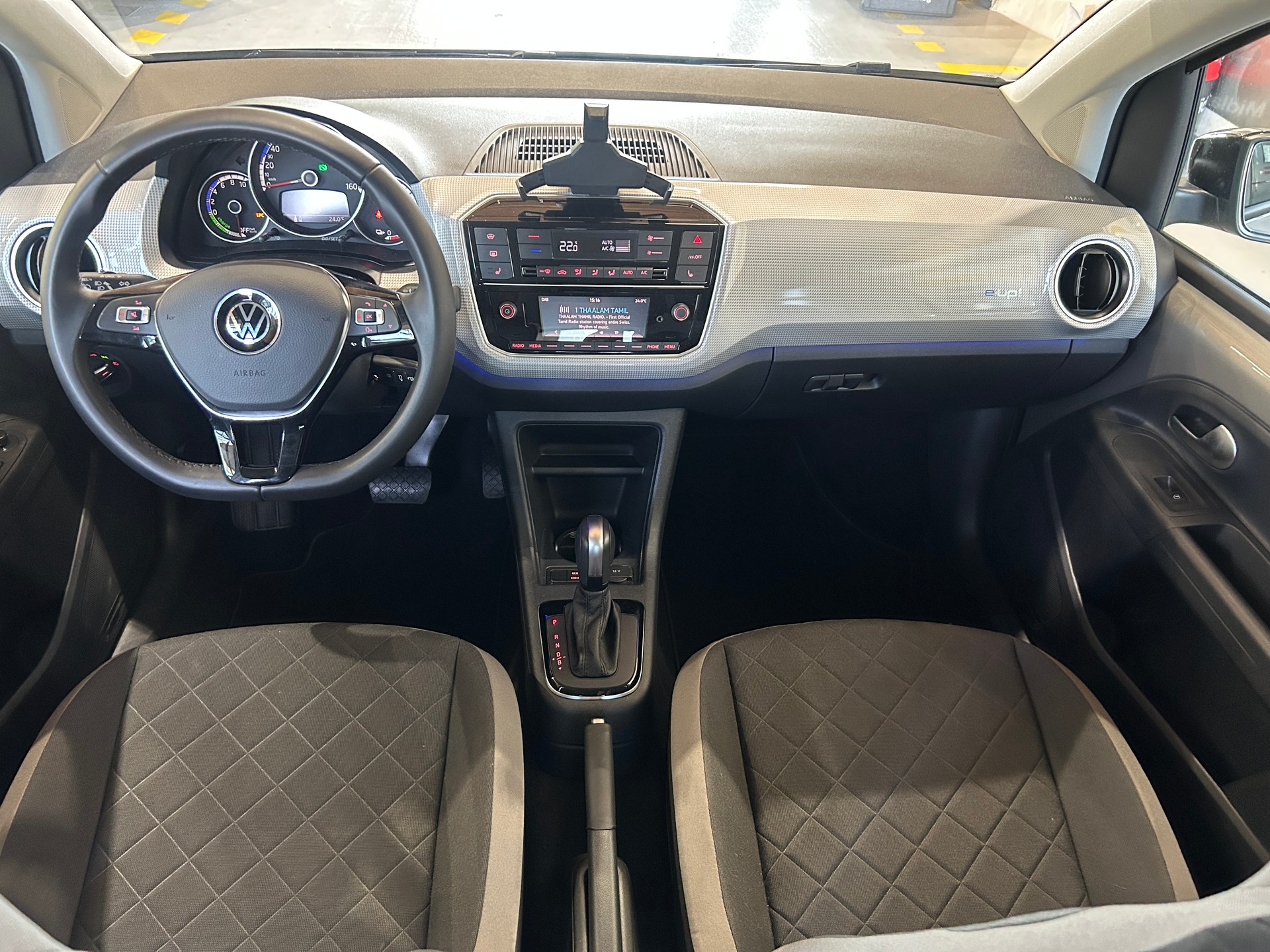 VW e-Up-image-6