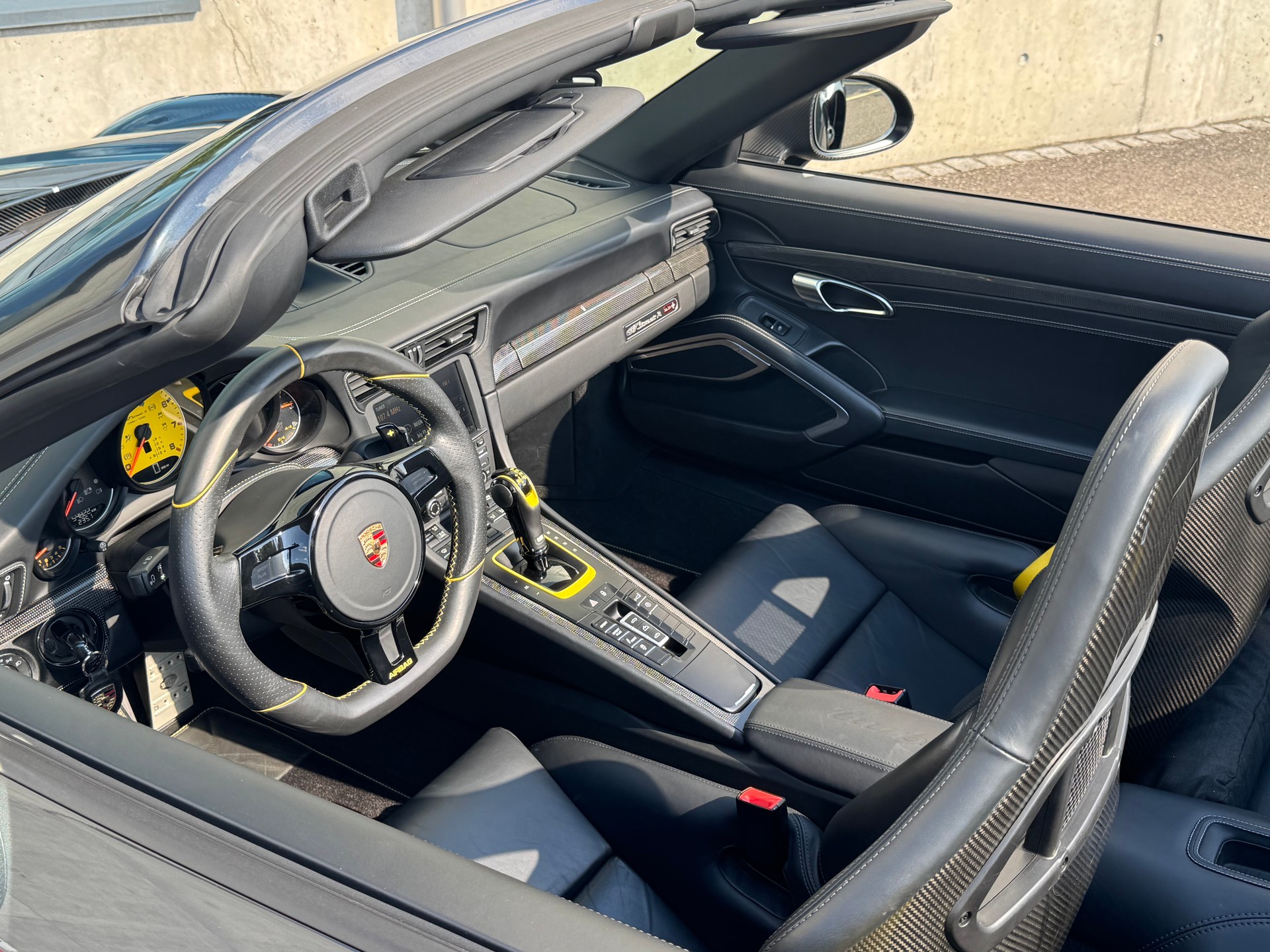 PORSCHE 911 Turbo S Cabrio TECHART GTstreet R 1 OF 1-image-4