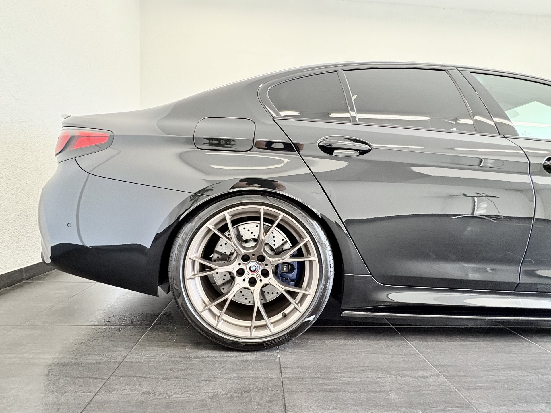 BMW M5 Lim. Competition-image-4