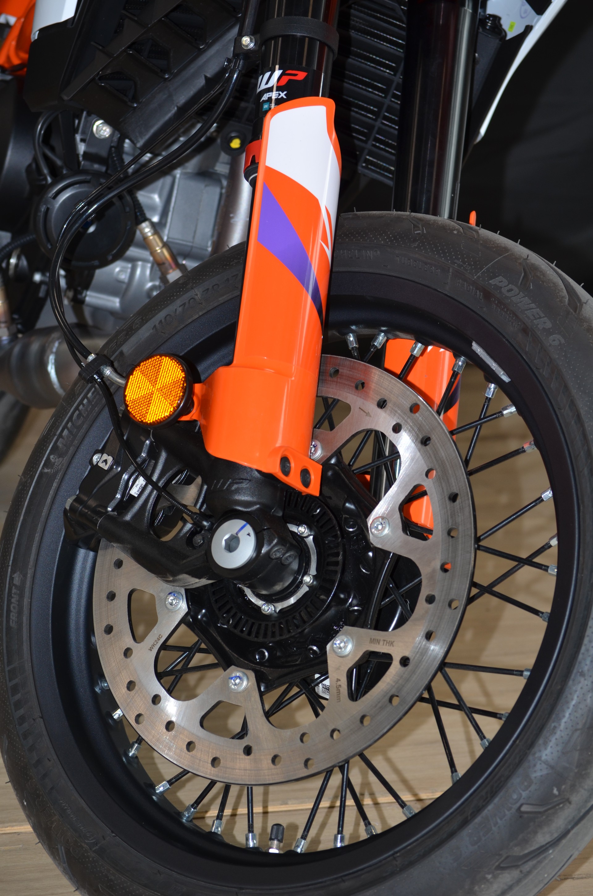 KTM 390 SMC-R-image-6