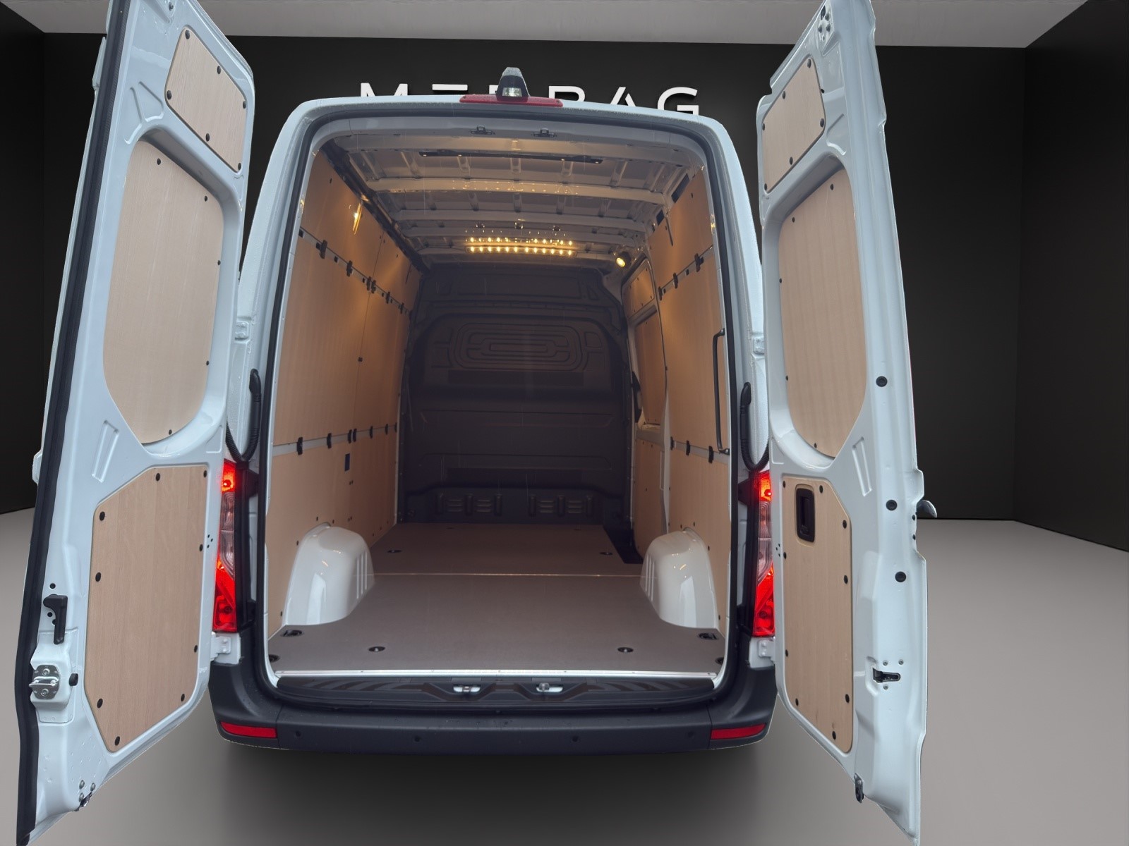 MERCEDES-BENZ Sprinter 315 CDI Standard 9G-TRONIC-image-9