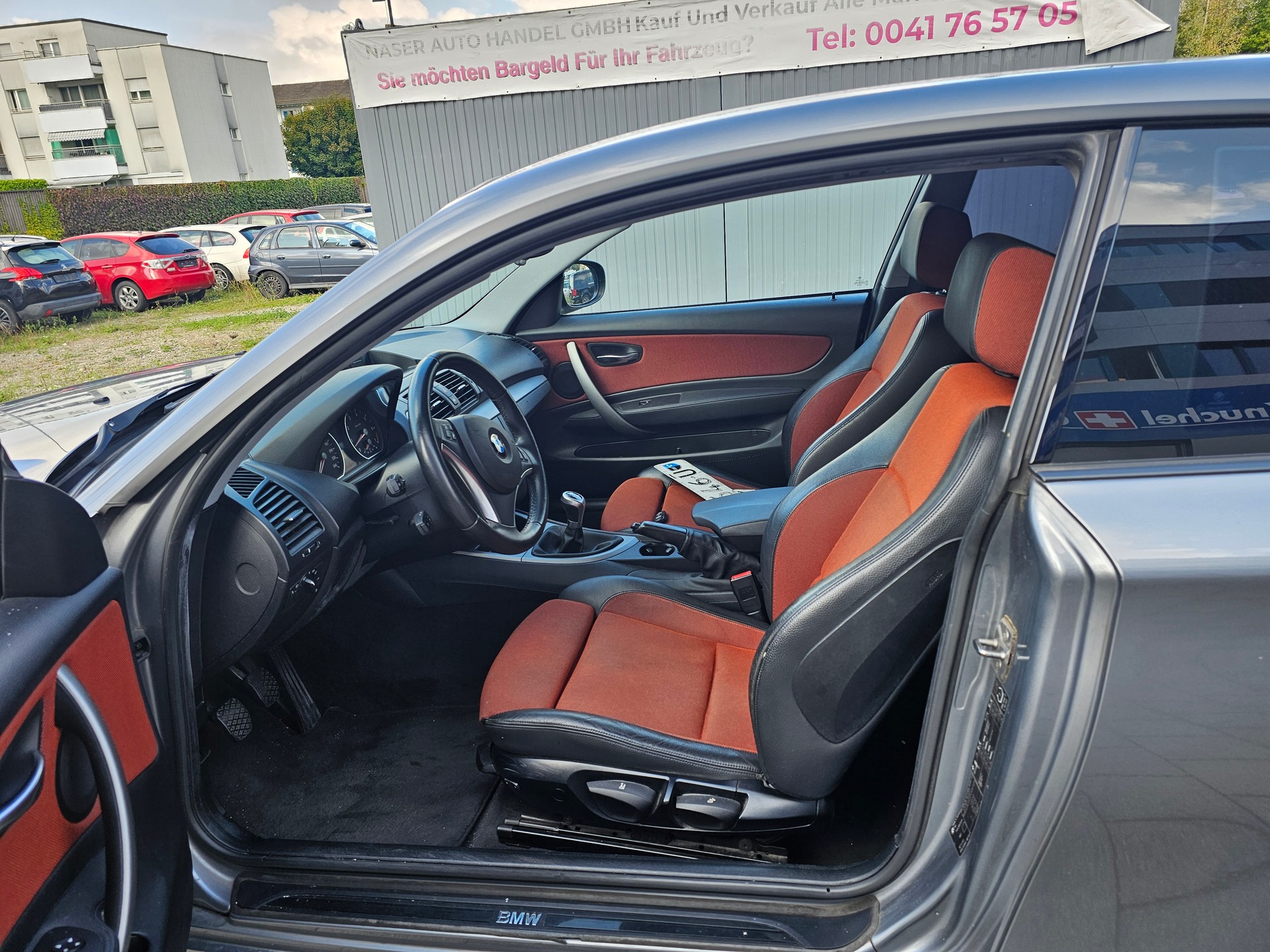 BMW 116i Dynamic Edition-image-10