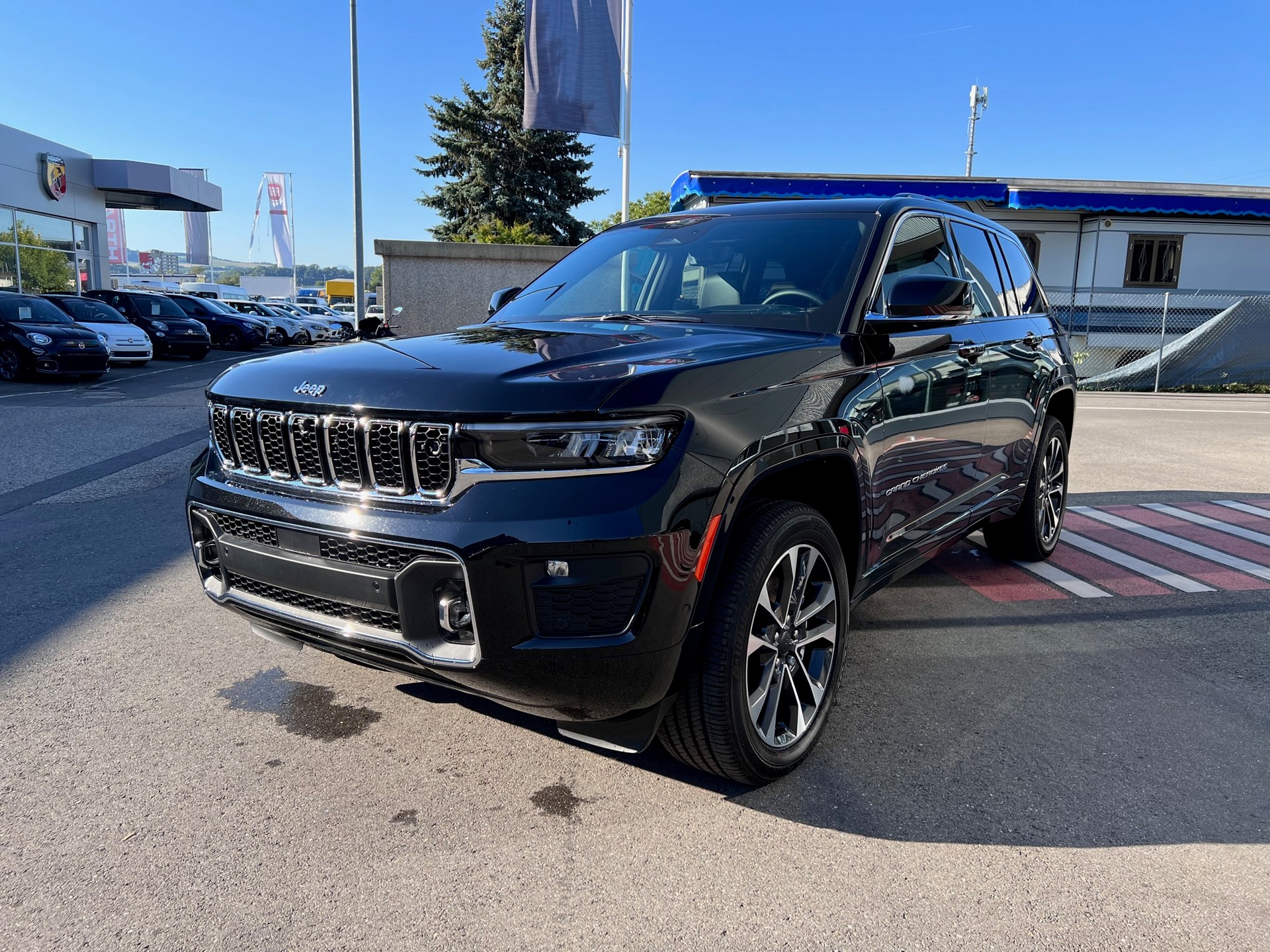 JEEP Grand Cherokee 5.7 364cv V8 Overla-image-0