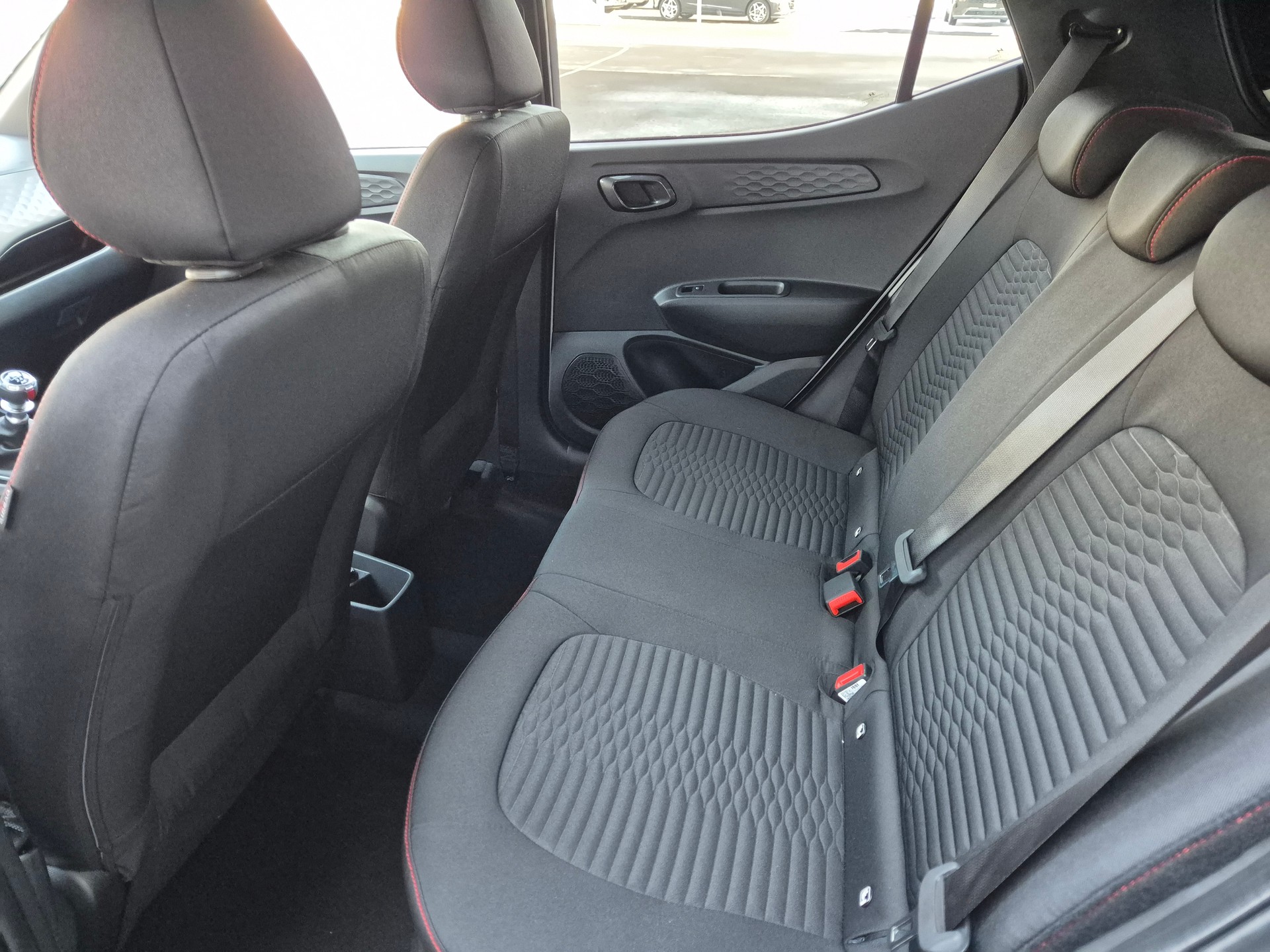 HYUNDAI i10 1.0 T-GDI N-Line-image-12
