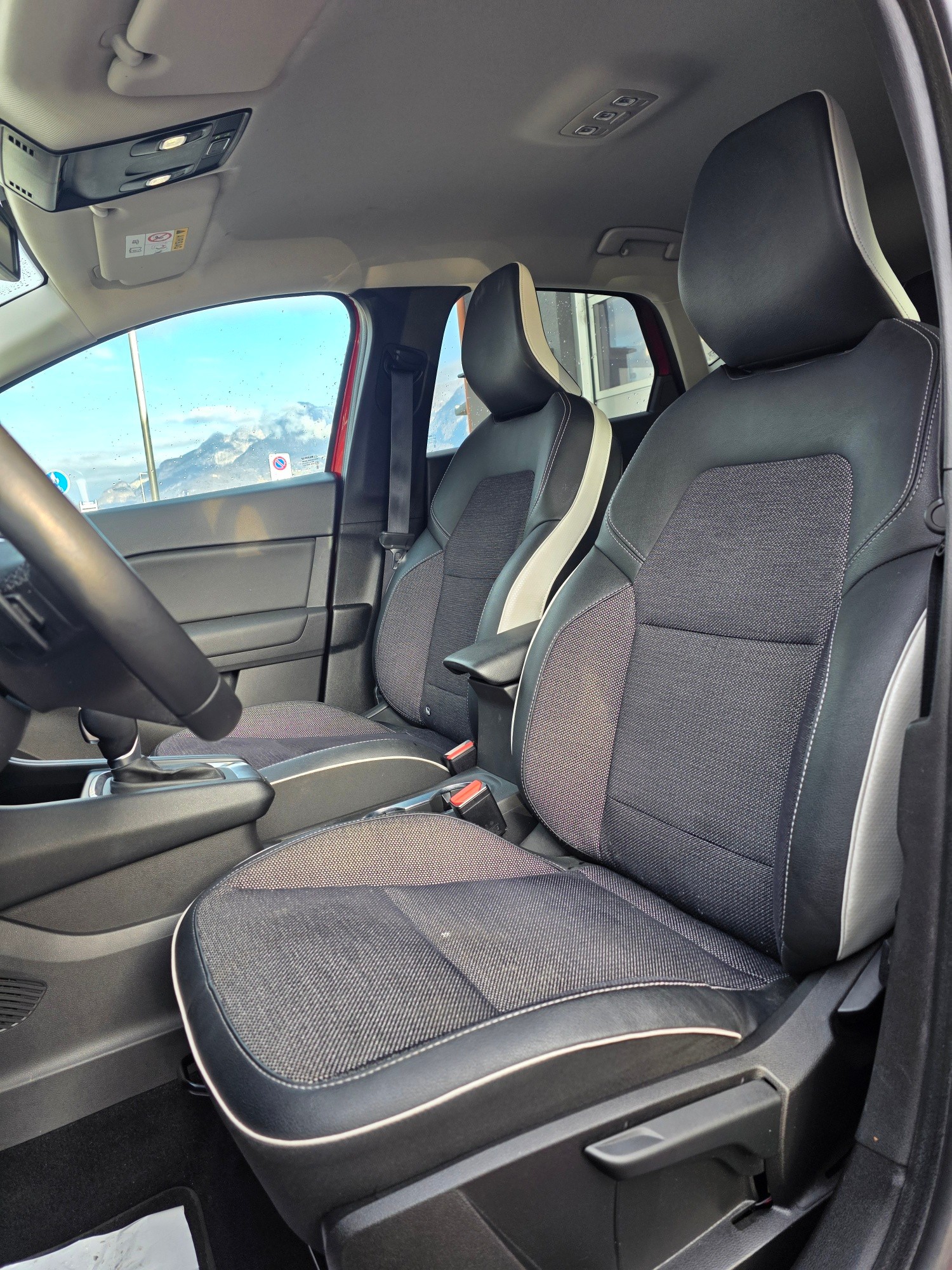 RENAULT Captur 1.3 TCe EDC Intens EDC-image-11