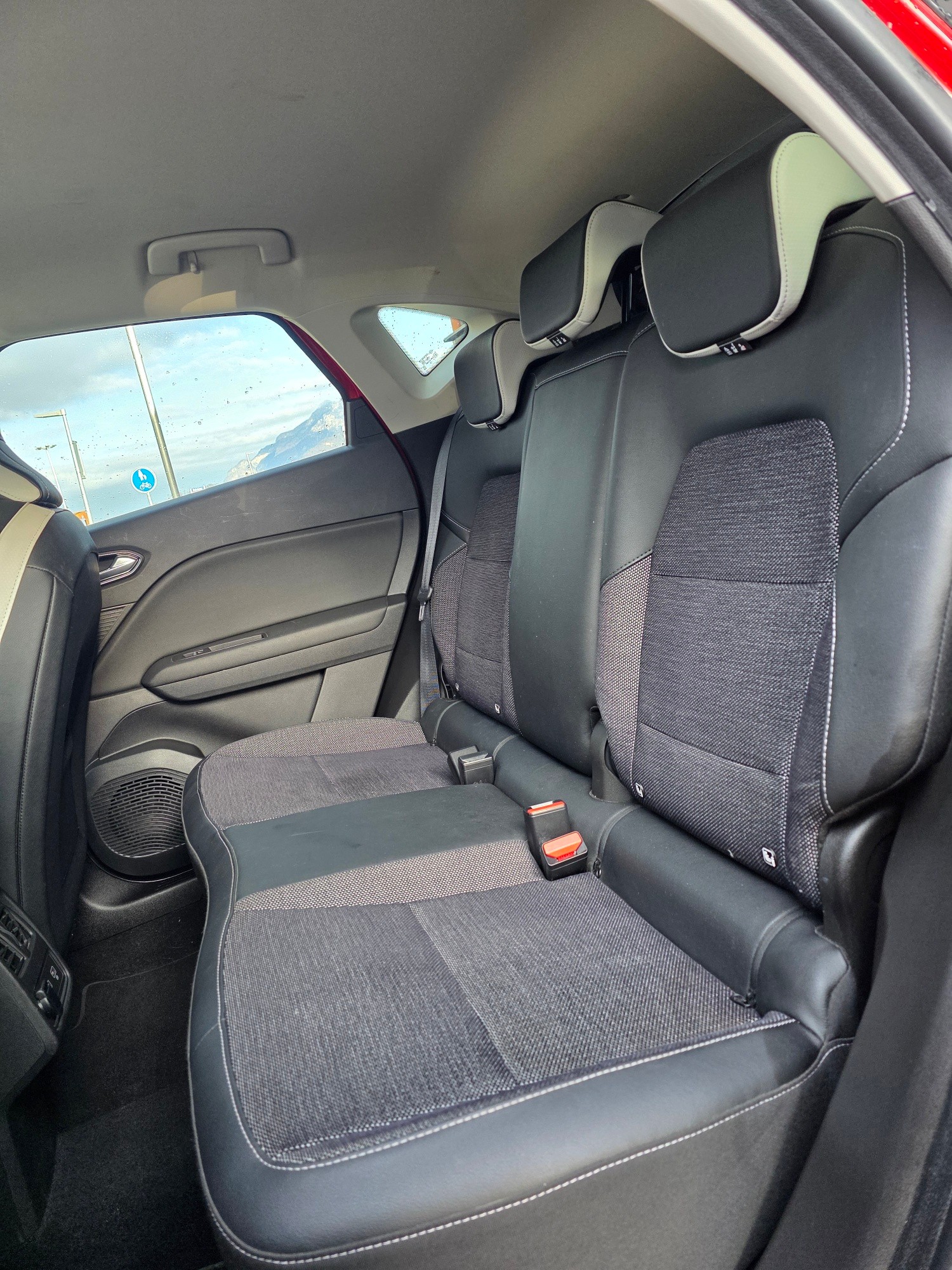 RENAULT Captur 1.3 TCe EDC Intens EDC-image-8