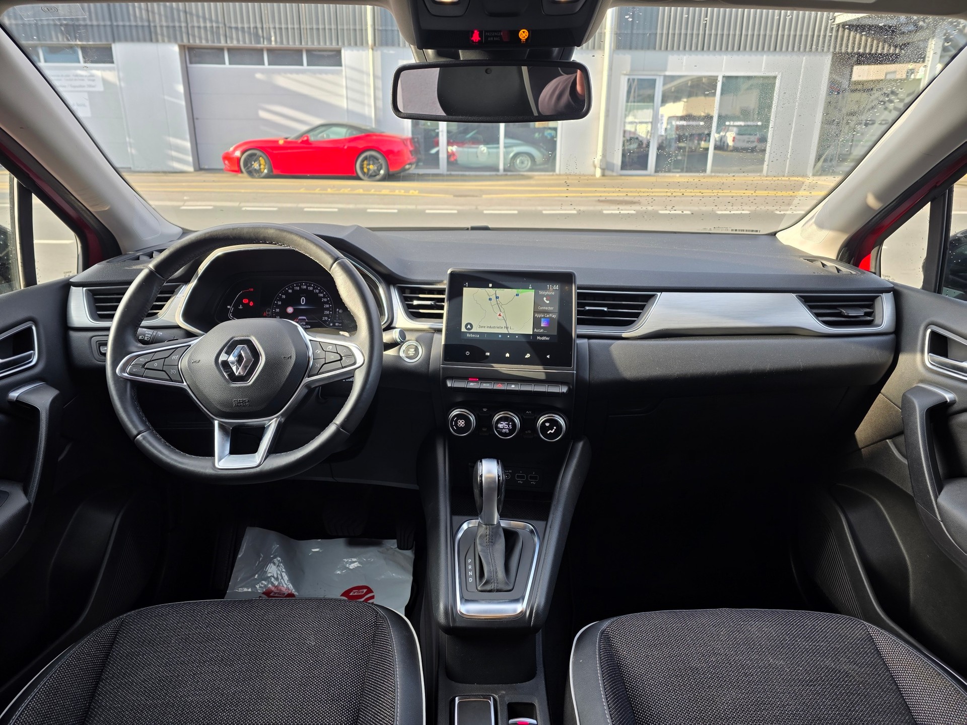 RENAULT Captur 1.3 TCe EDC Intens EDC-image-10