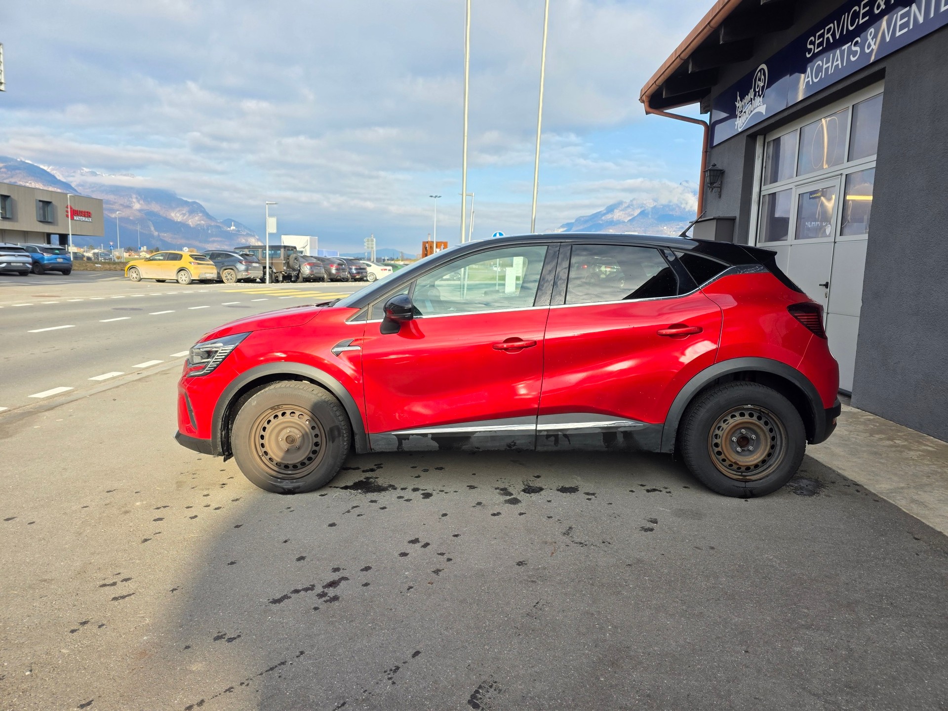 RENAULT Captur 1.3 TCe EDC Intens EDC-image-1
