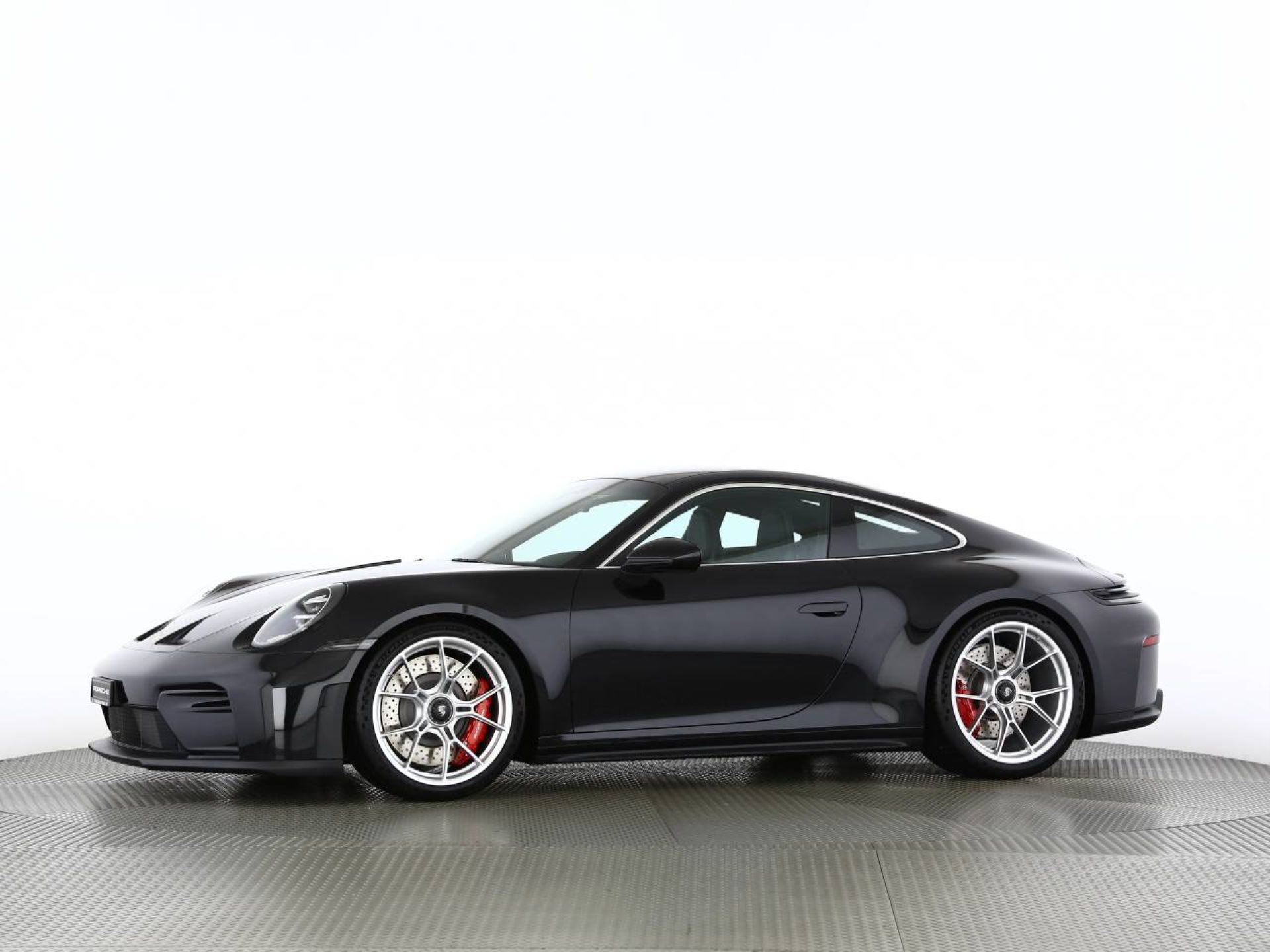 PORSCHE 911 GT3 mit Touring-Paket-image-11