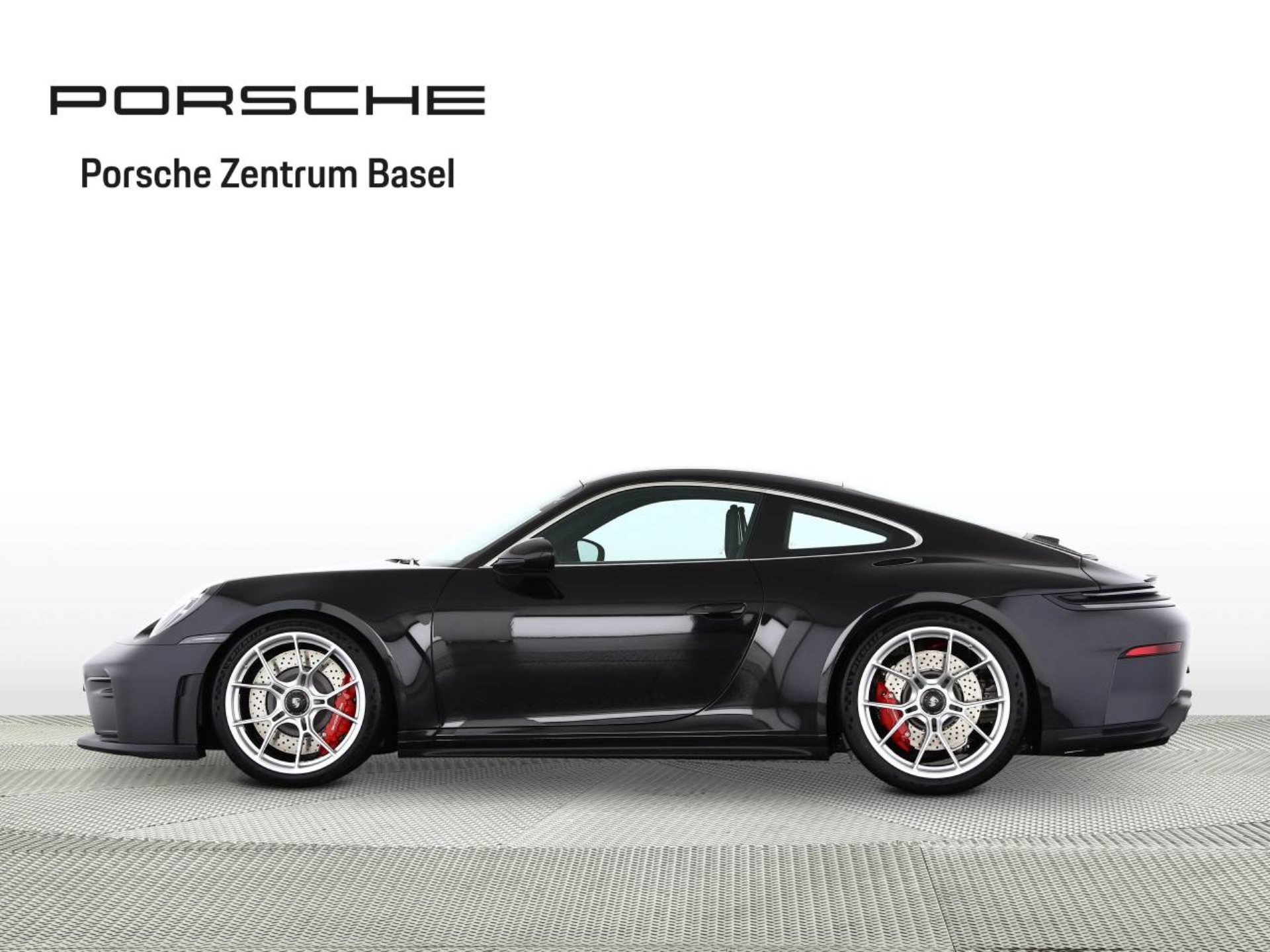 PORSCHE 911 GT3 mit Touring-Paket-showroom-element-1