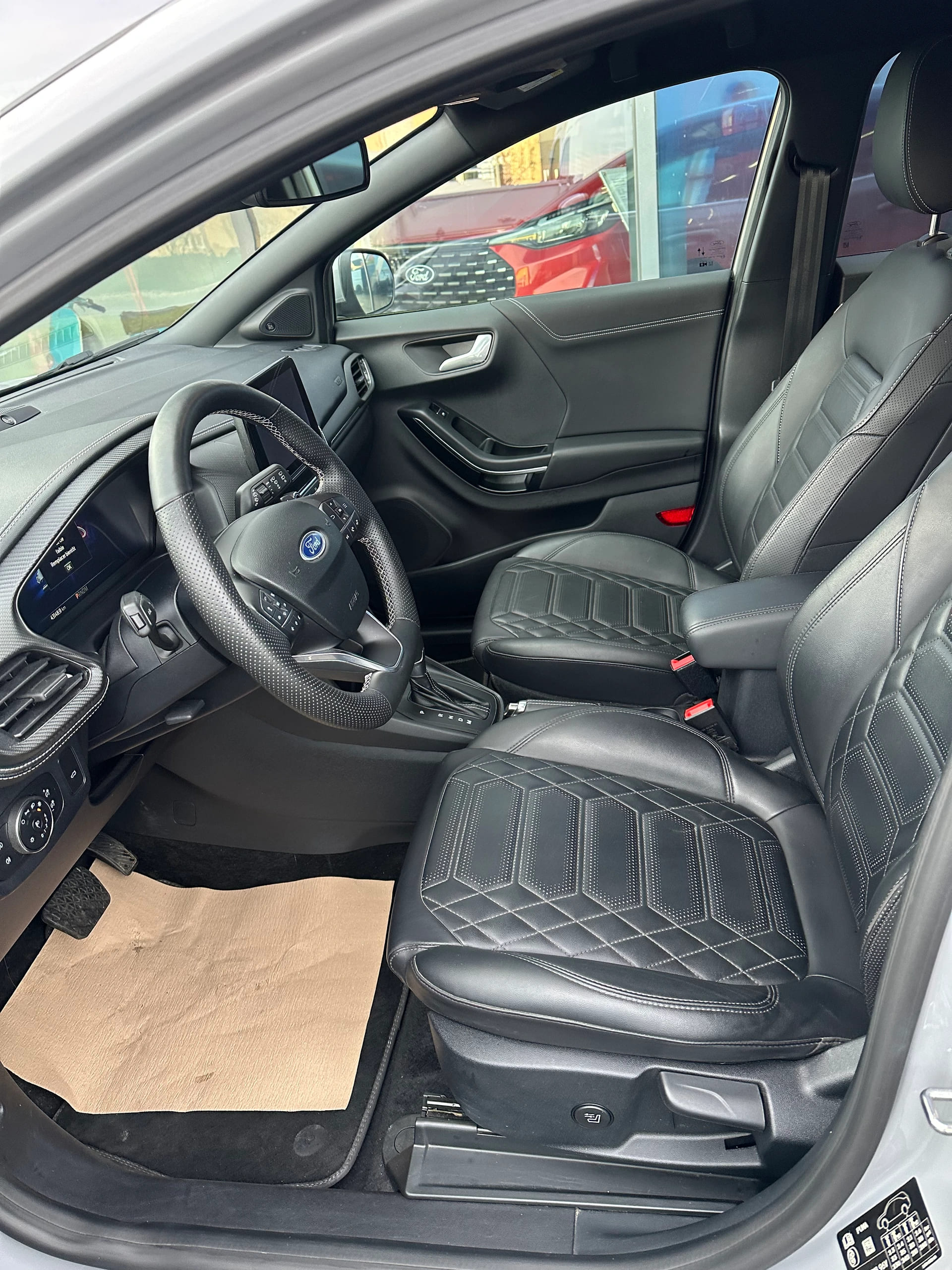 FORD Puma 1.0 EcoB Hybrid 155 ST-Line Vignale-image-9