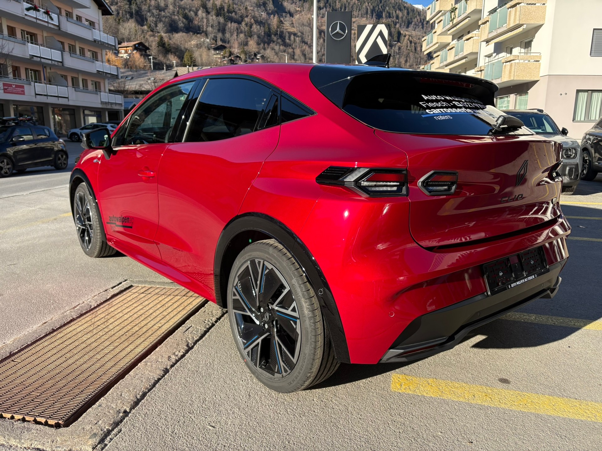 RENAULT Clio 1.8 E-Tech Esprit Alpine-image-4