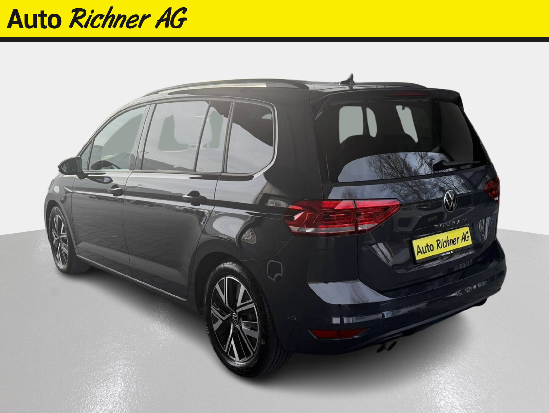 VW Touran 2.0 TDI SCR Comfortline DSG-image-4