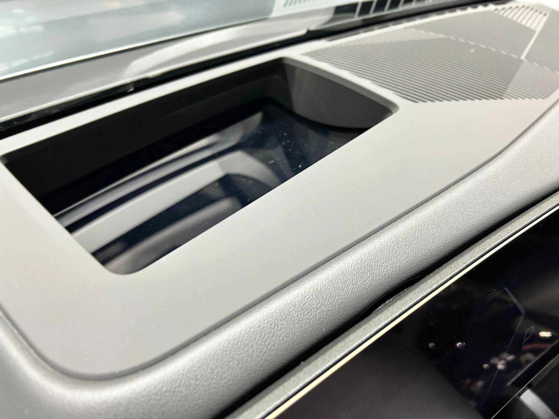 BMW 550e xDrive M-SPORT CH FAHRZEUG-image-20