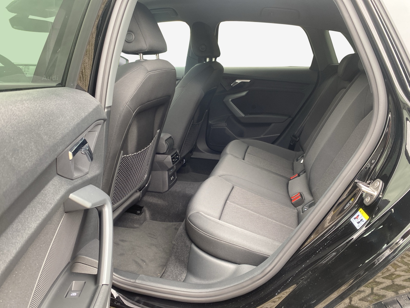 AUDI A3 Sportback TFSI e 150 kW Attraction S-tronic-image-11