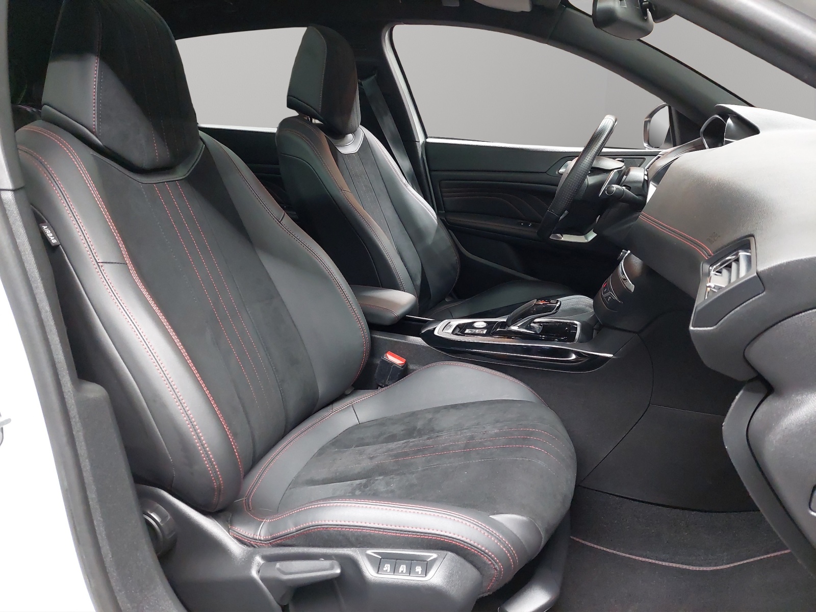 PEUGEOT 308 1.6 THP GT EAT-image-8