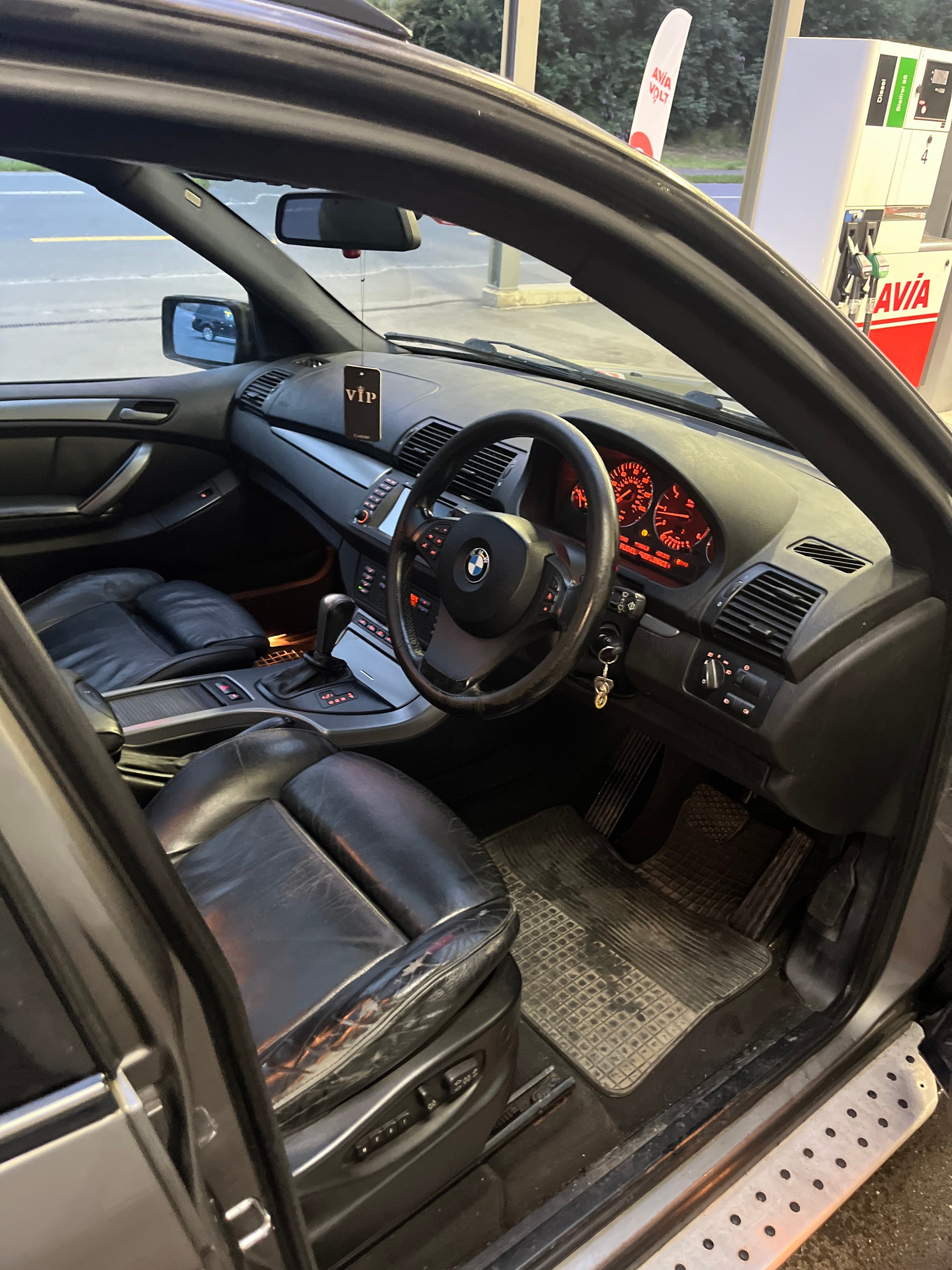 BMW X5 3.0d Automatic-image-6