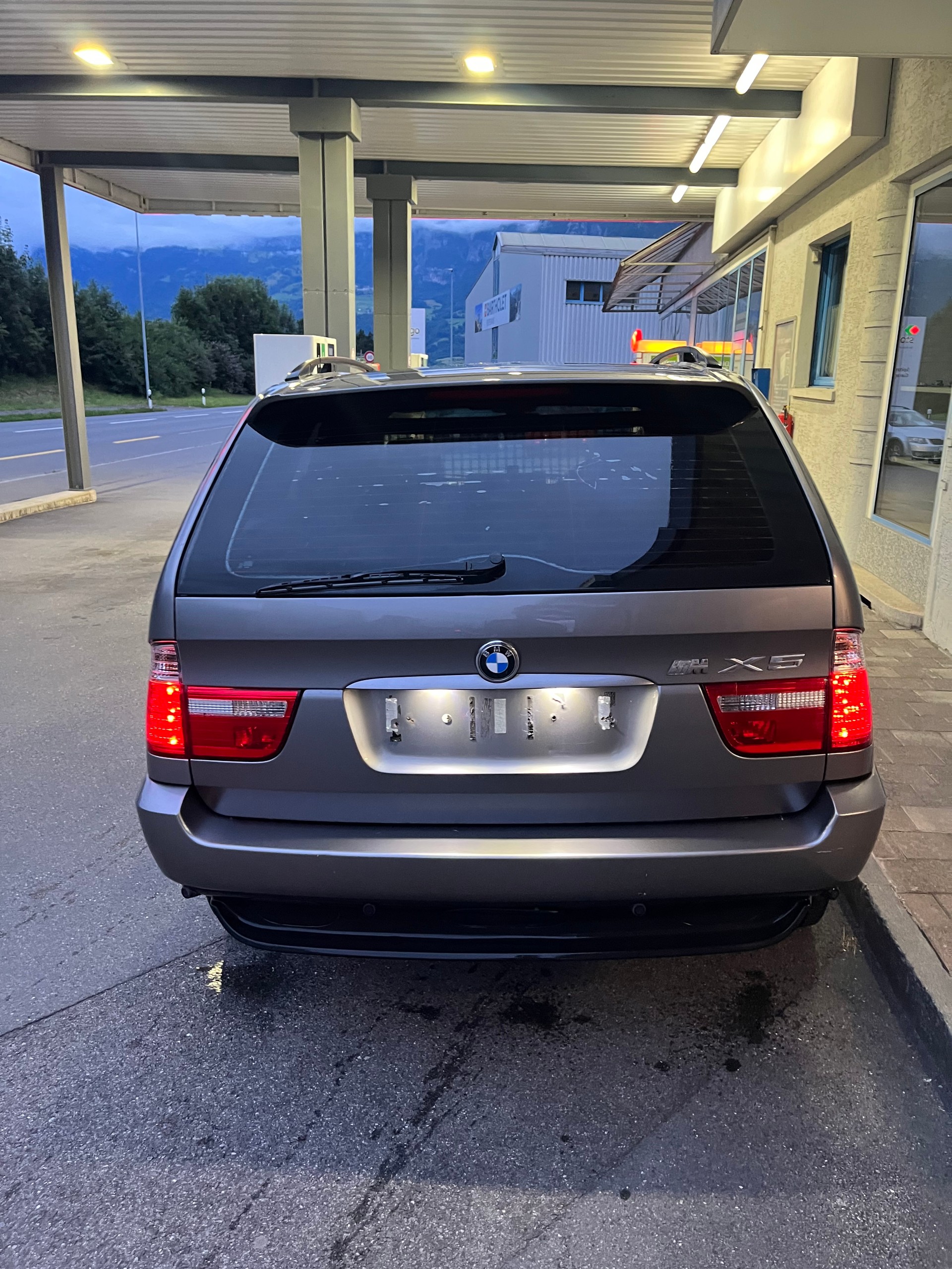 BMW X5 3.0d Automatic-image-16