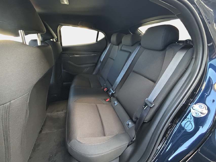 MAZDA 3 2.0/186 Exclusive-Line 4x4-image-10
